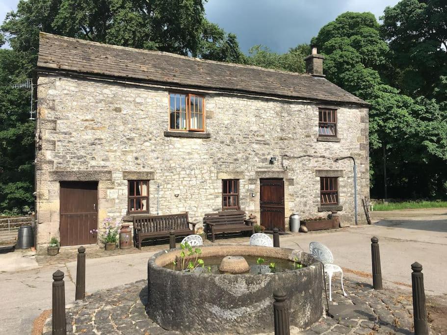 The Old Stables, Near Bakewell view 3