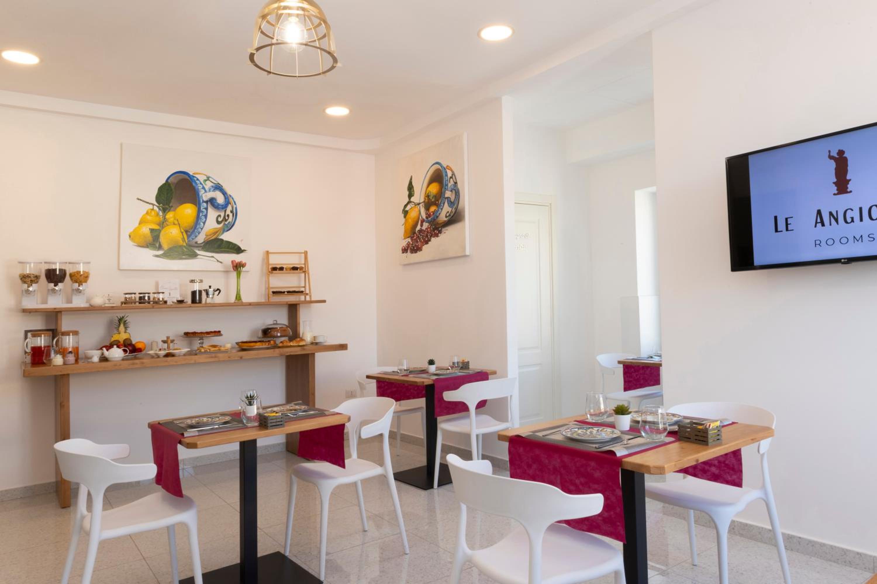 Le Angioine Rooms
