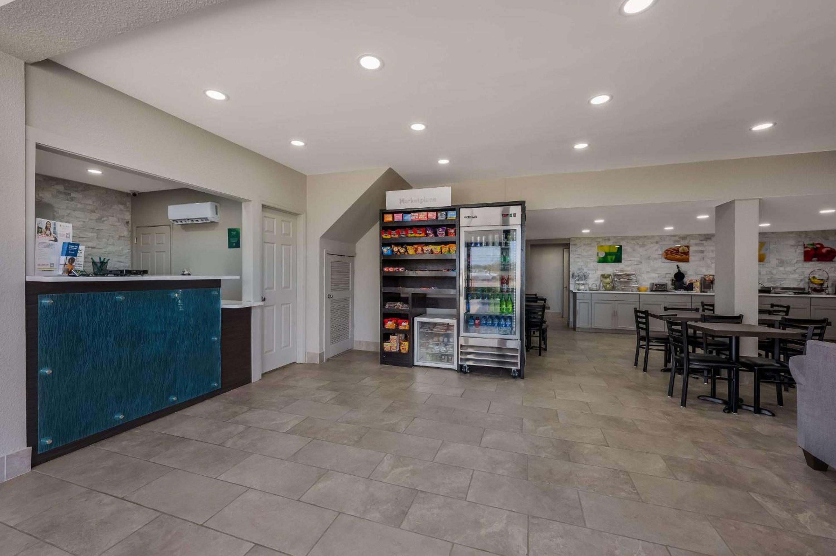 Gadsden Vacations - Quality Inn Gadsden - Attalla - Property Image 28