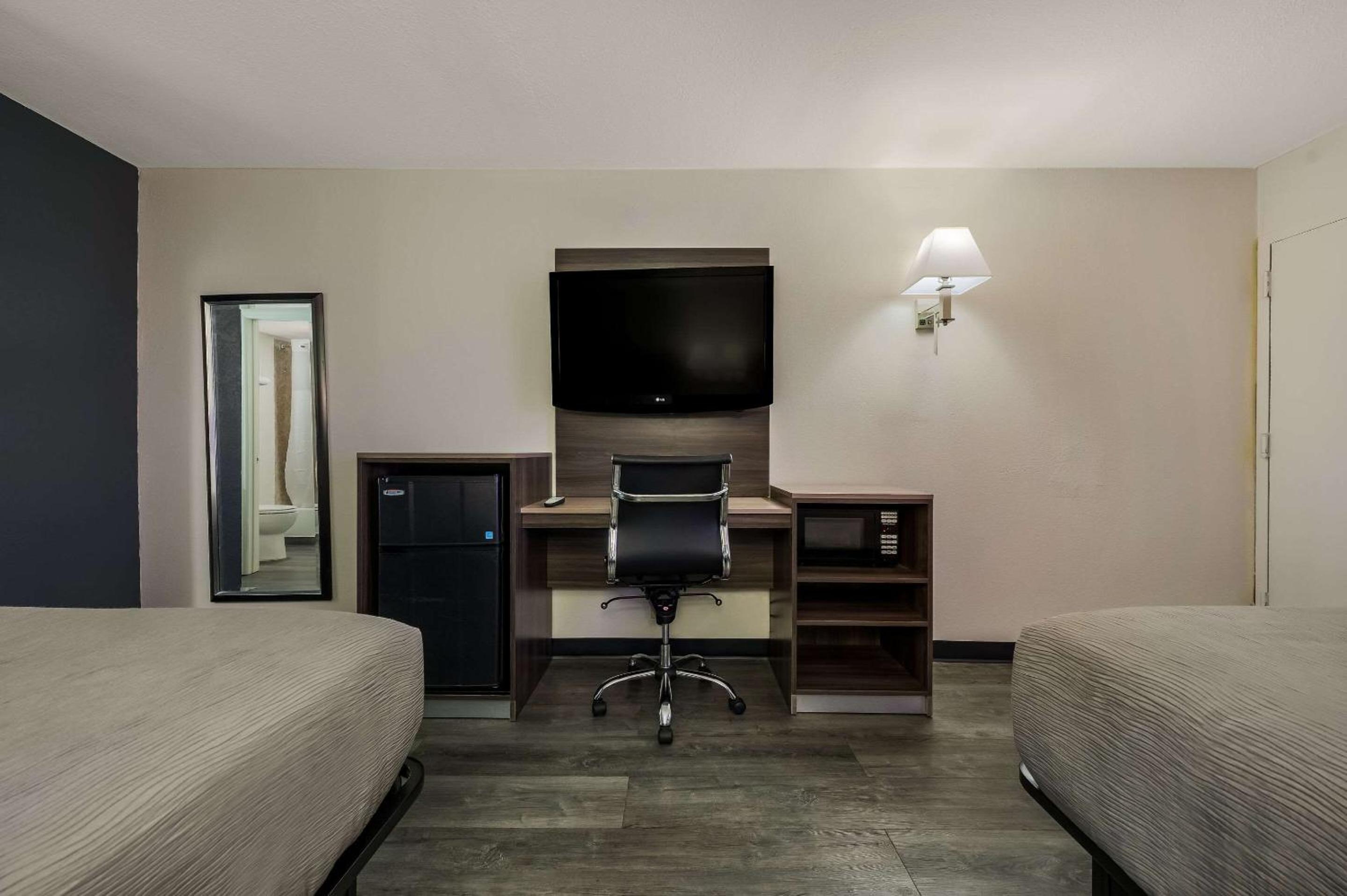 Gadsden Vacations - Quality Inn Gadsden - Attalla - Property Image 37