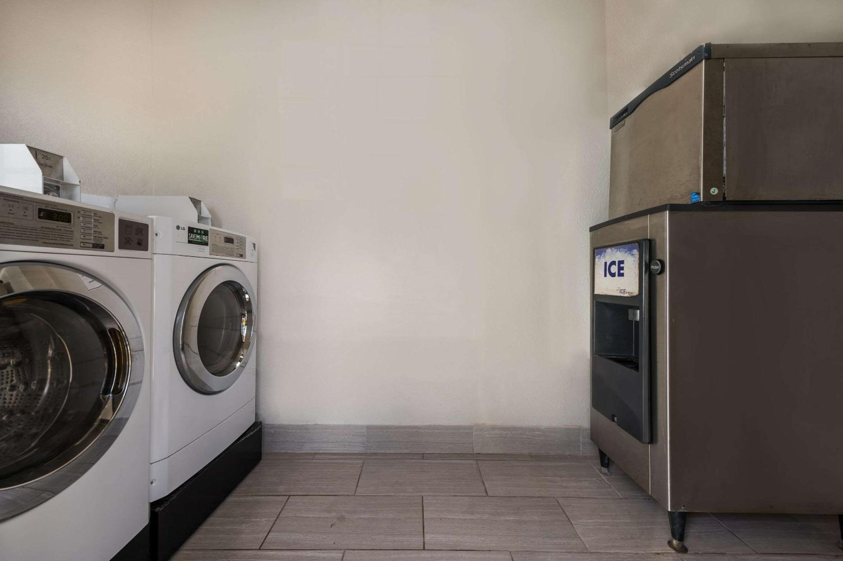 Gadsden Vacations - Quality Inn Gadsden - Attalla - Property Image 50