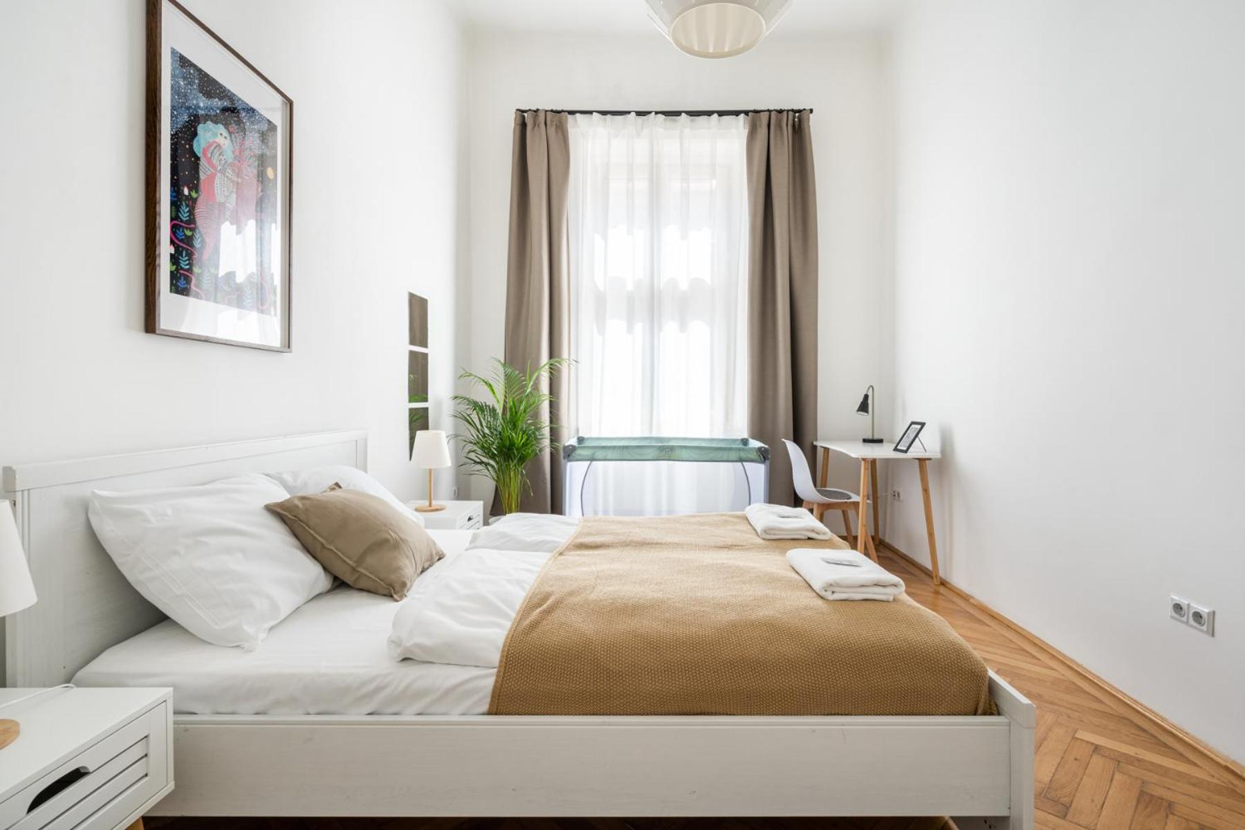 Sunny Colors Apartment view 2