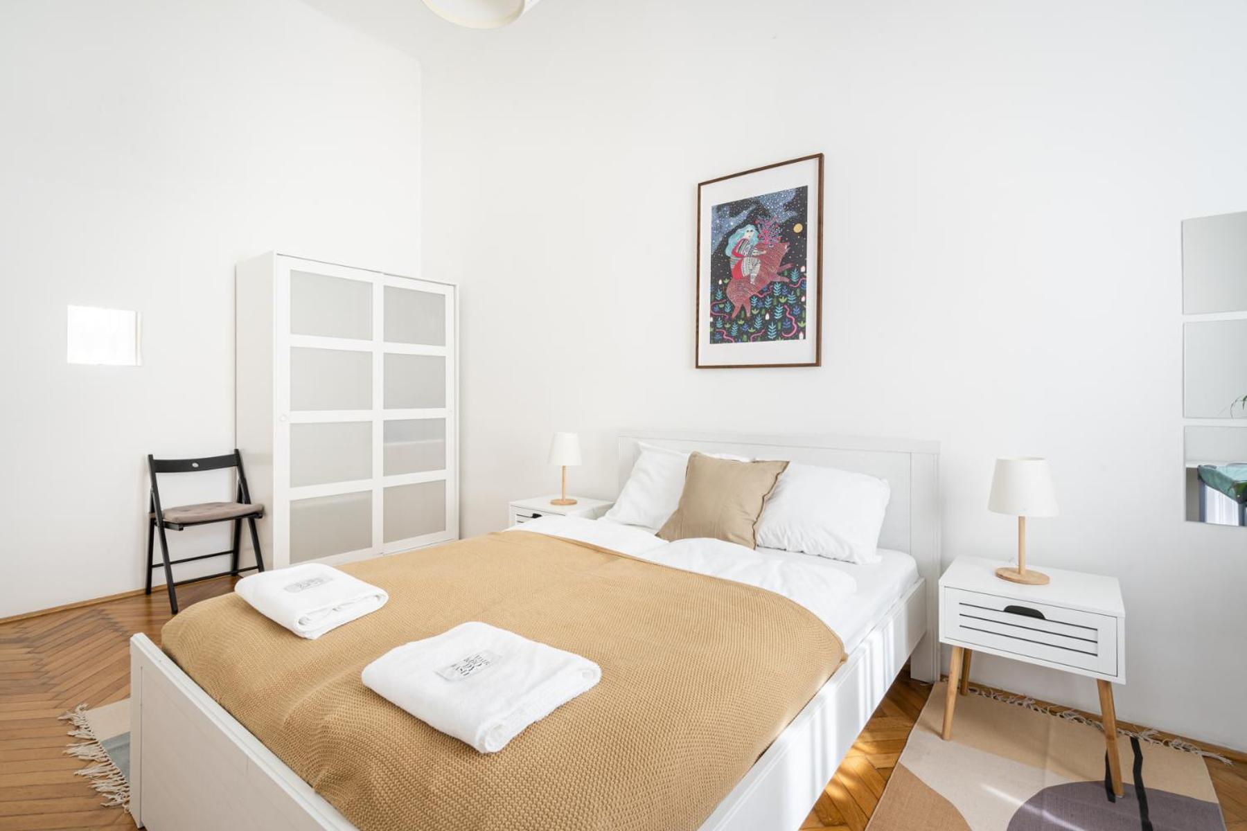 Sunny Colors Apartment view 5