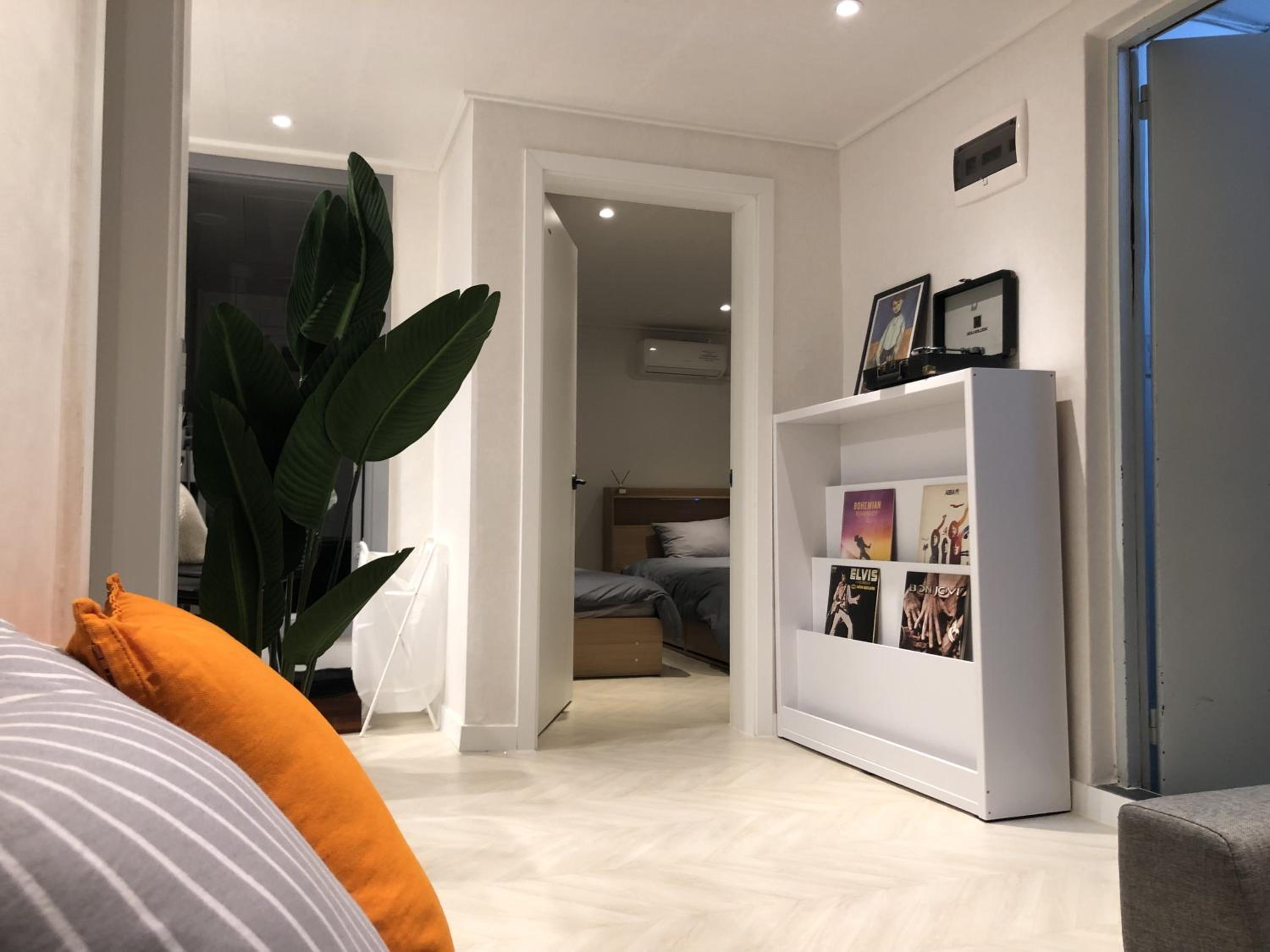 hotel room