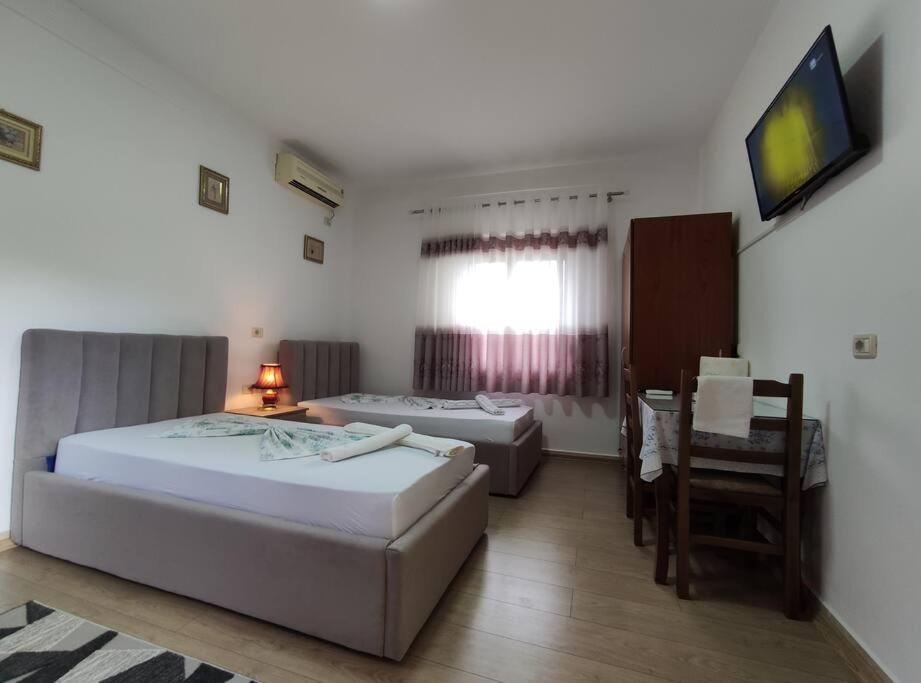 Dona's Studio Apartment