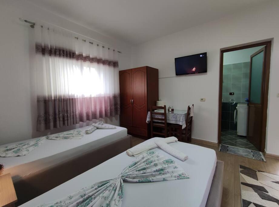 Dona's Studio Apartment photo 5