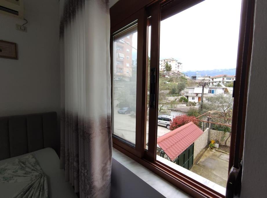 Dona's Studio Apartment