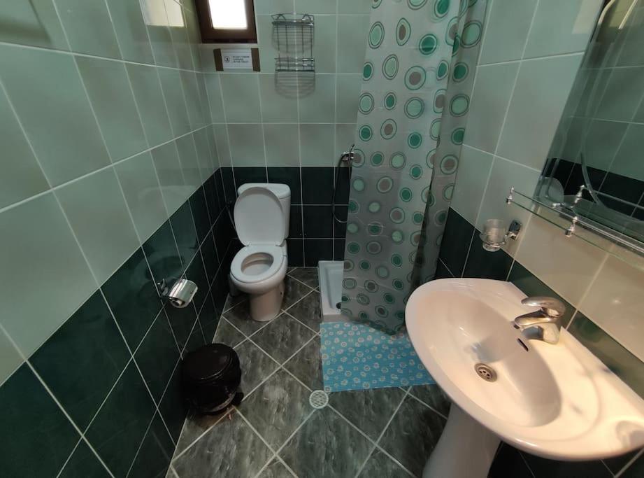 Dona's Studio Apartment