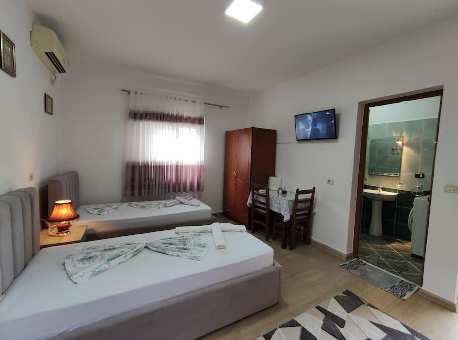 Dona's Studio Apartment
