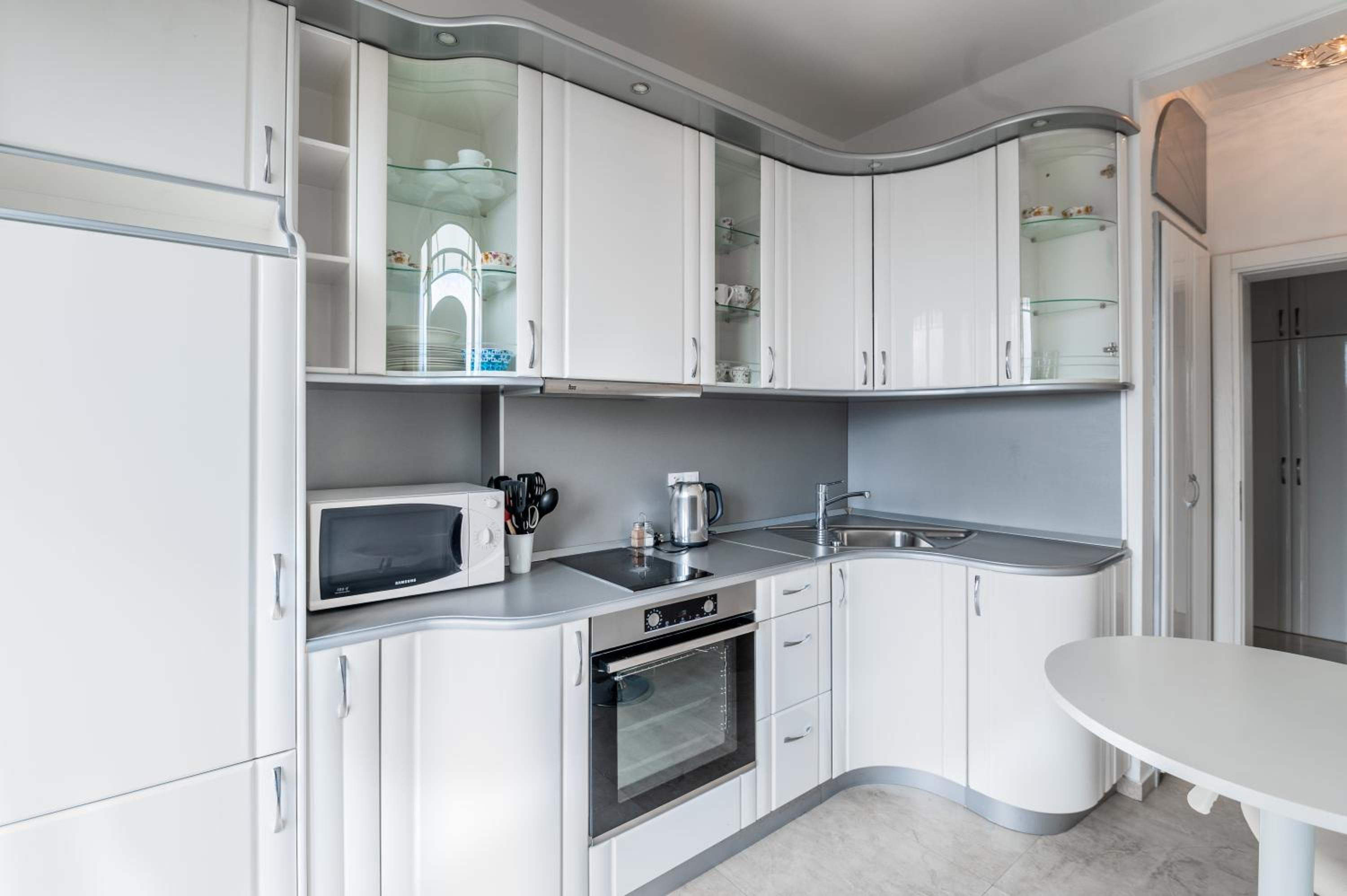 Vitosha Str 2BD White & Blue Apt by Flat Mаnager