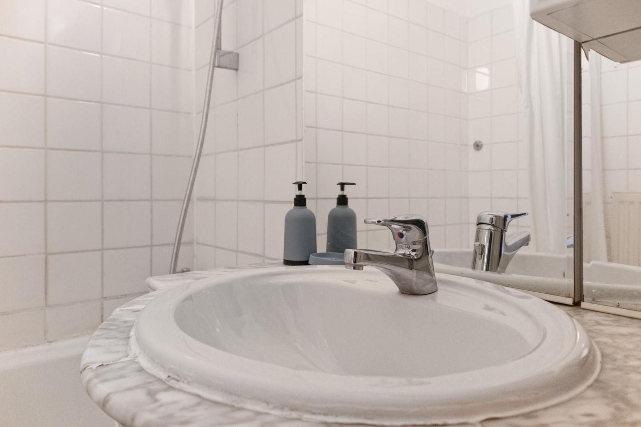 Pleasant 2BR - Perfect for long stays