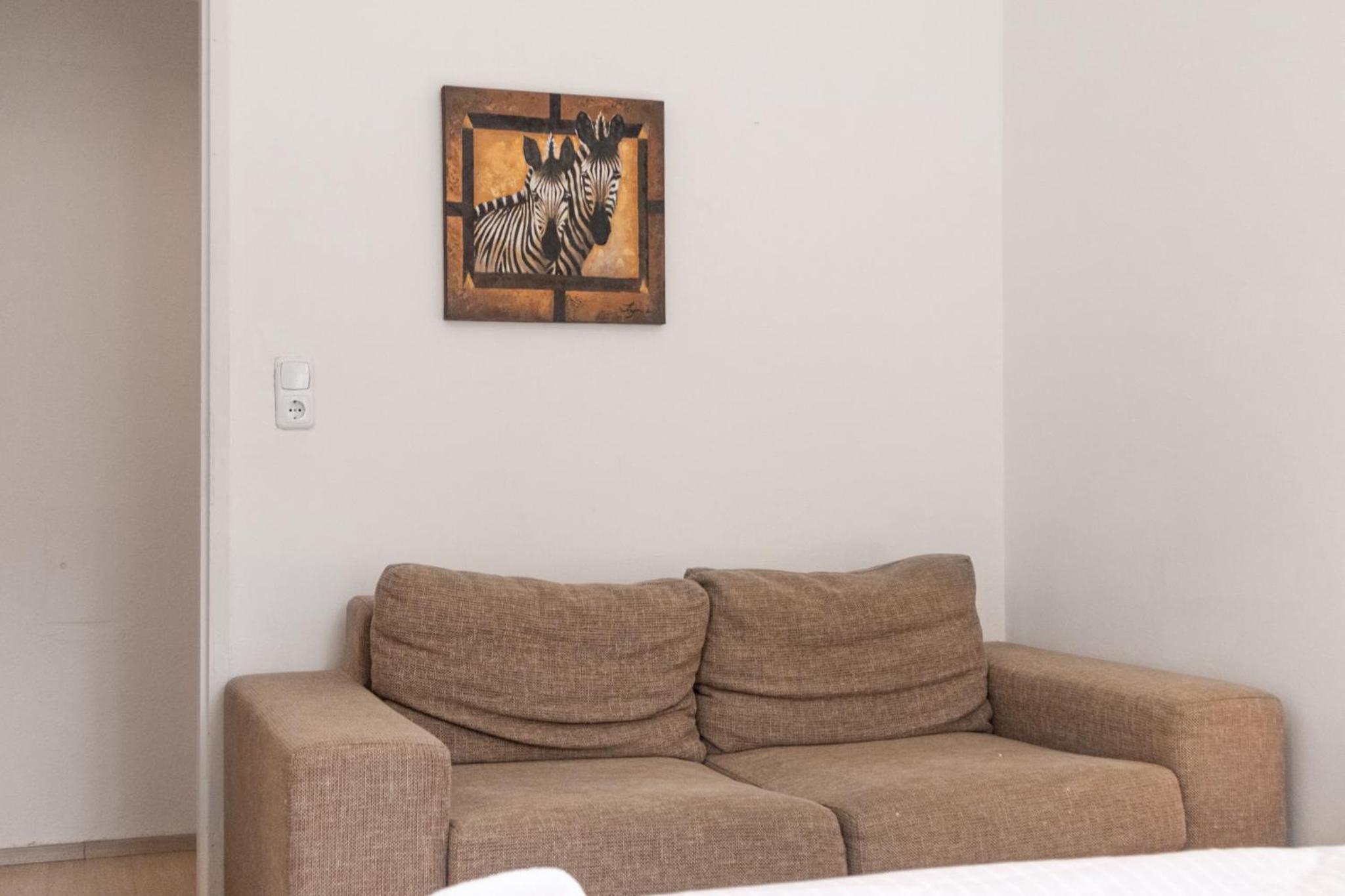 Pleasant 2BR - Perfect for long stays