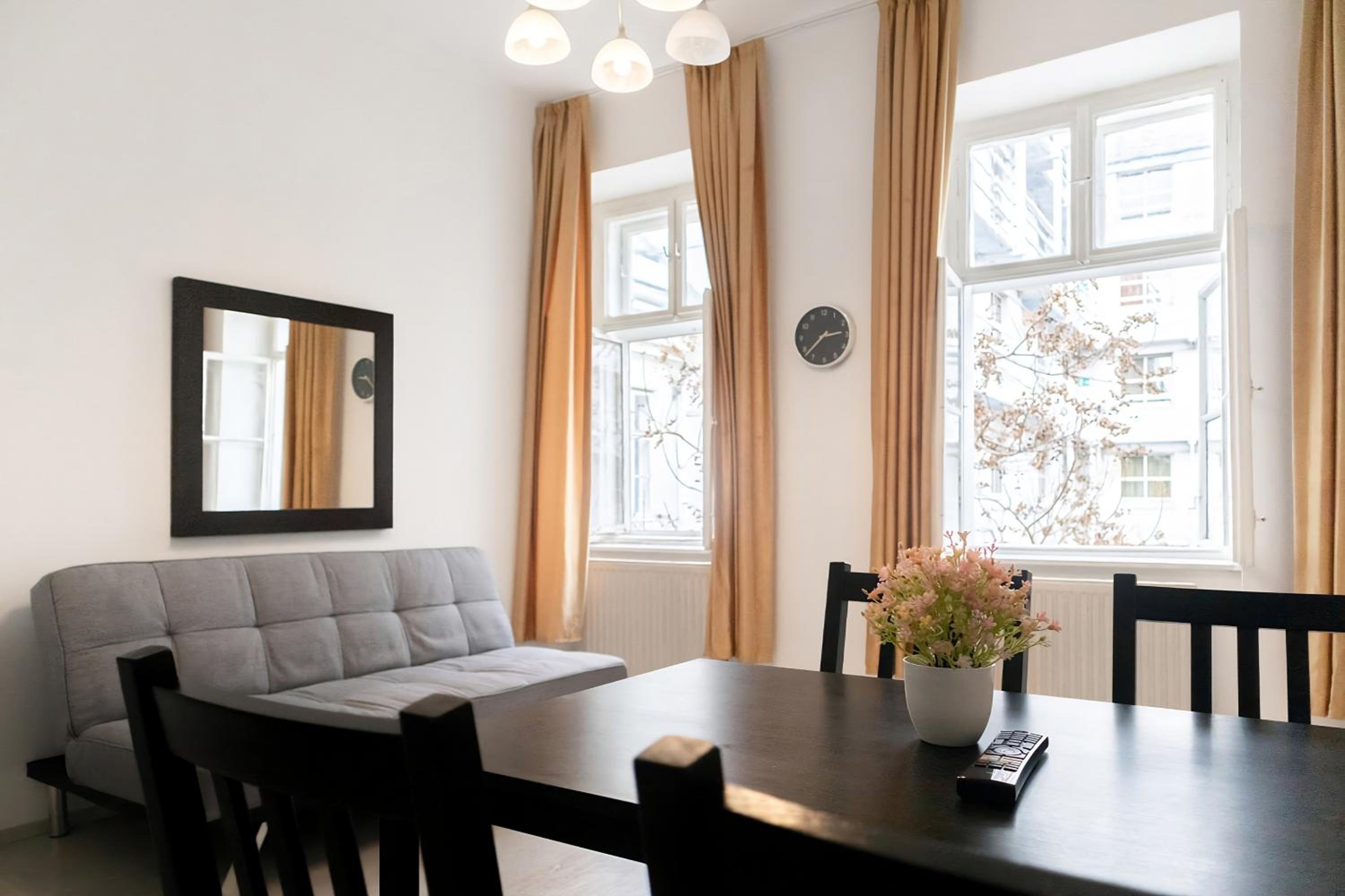 Pleasant 2BR - Perfect for long stays