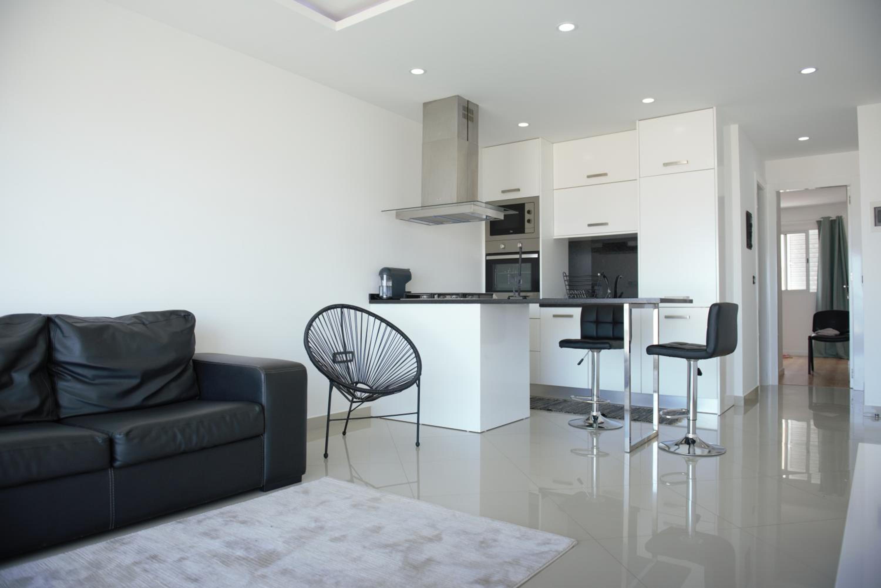 Duarte Apartments - Vista