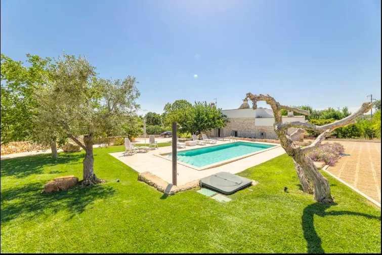 Casale dolina verde . photo 4