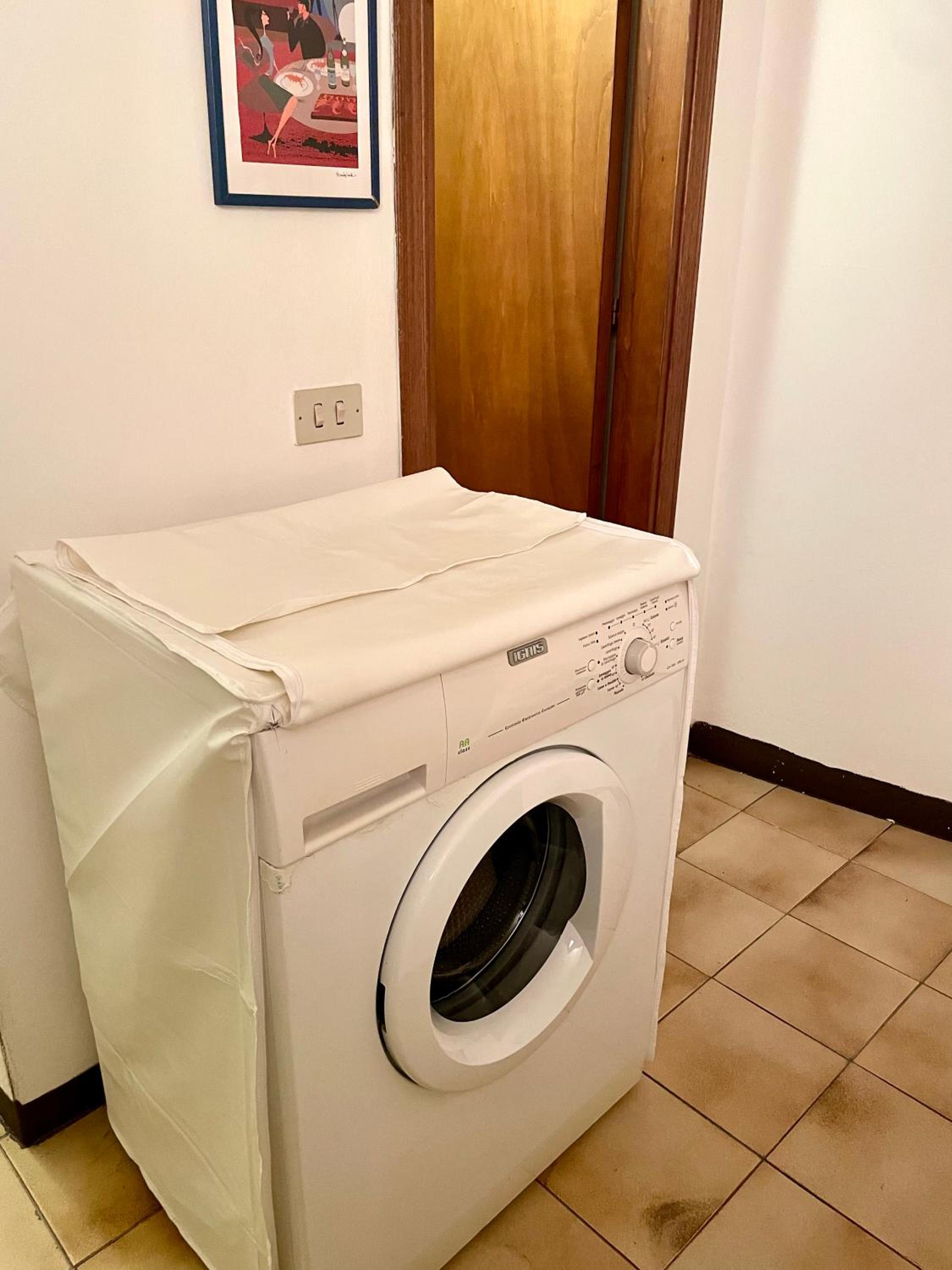 Photo 37