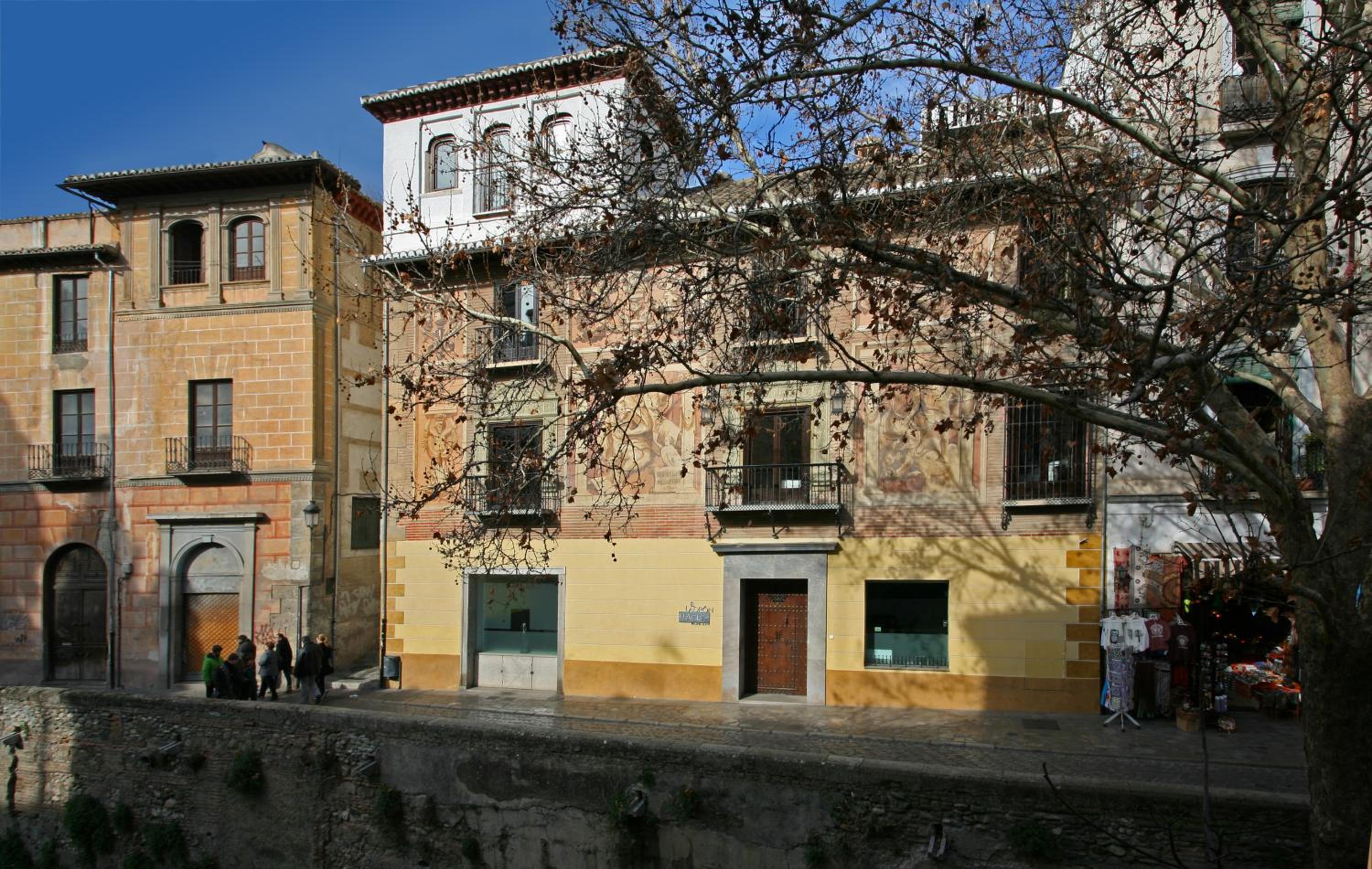 Photo 6