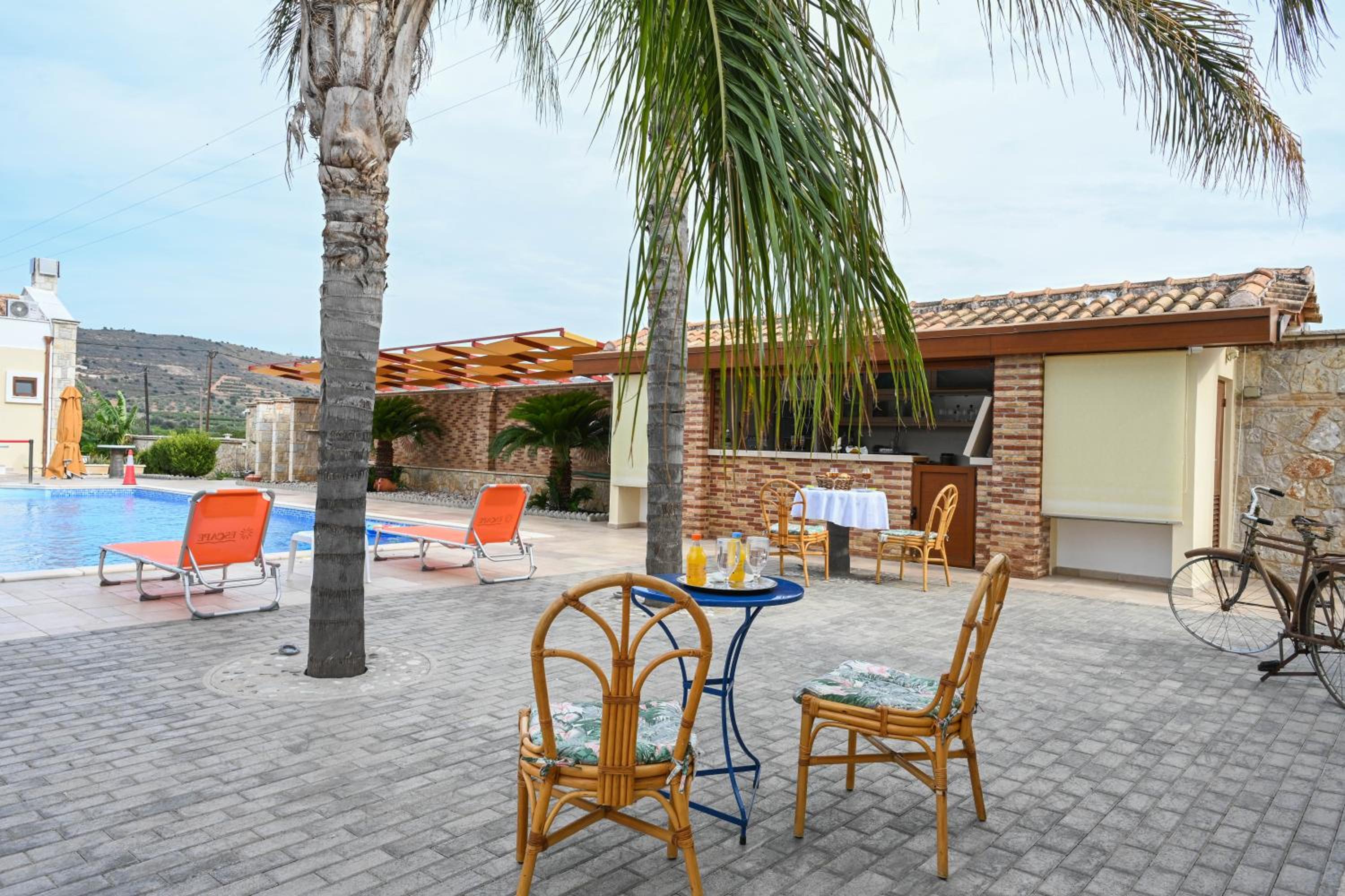 ΑΡΙΩΝ Village & Suites view 3