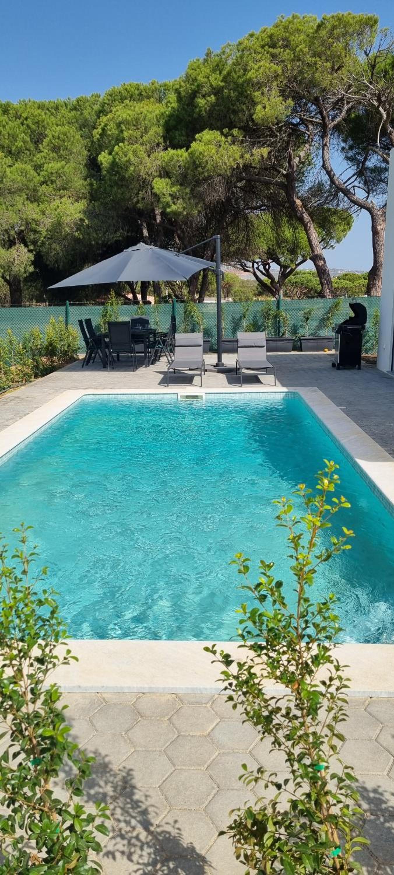 Valverde 2 Villa, Vilamoura, Algarve, only 5 minutes from Marina, Golf and Beach view 2