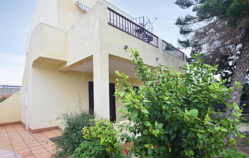 Falcon House photo 5