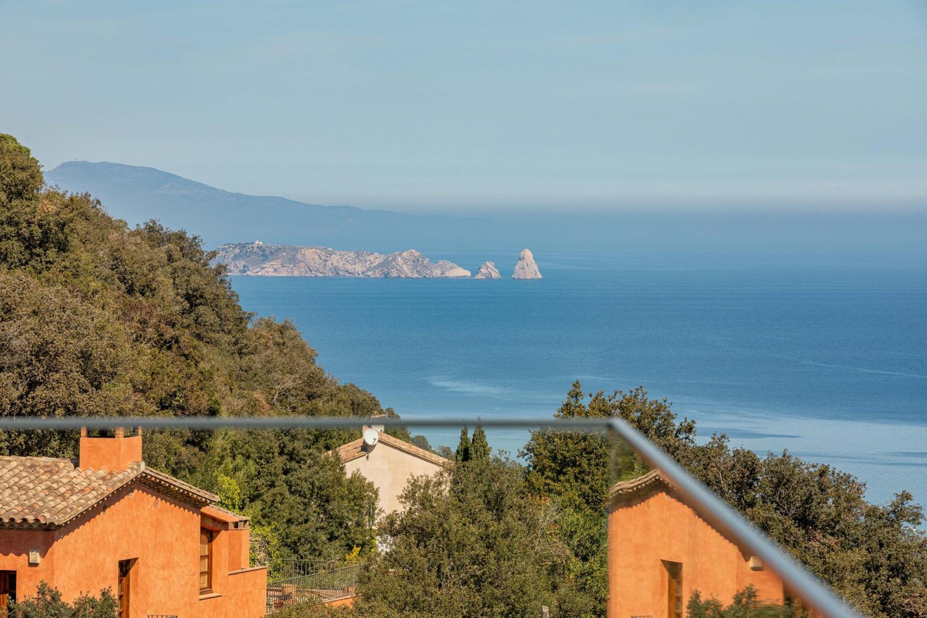 Casa Ciudamar Costa Brava - BY EMERALD STAY view 5