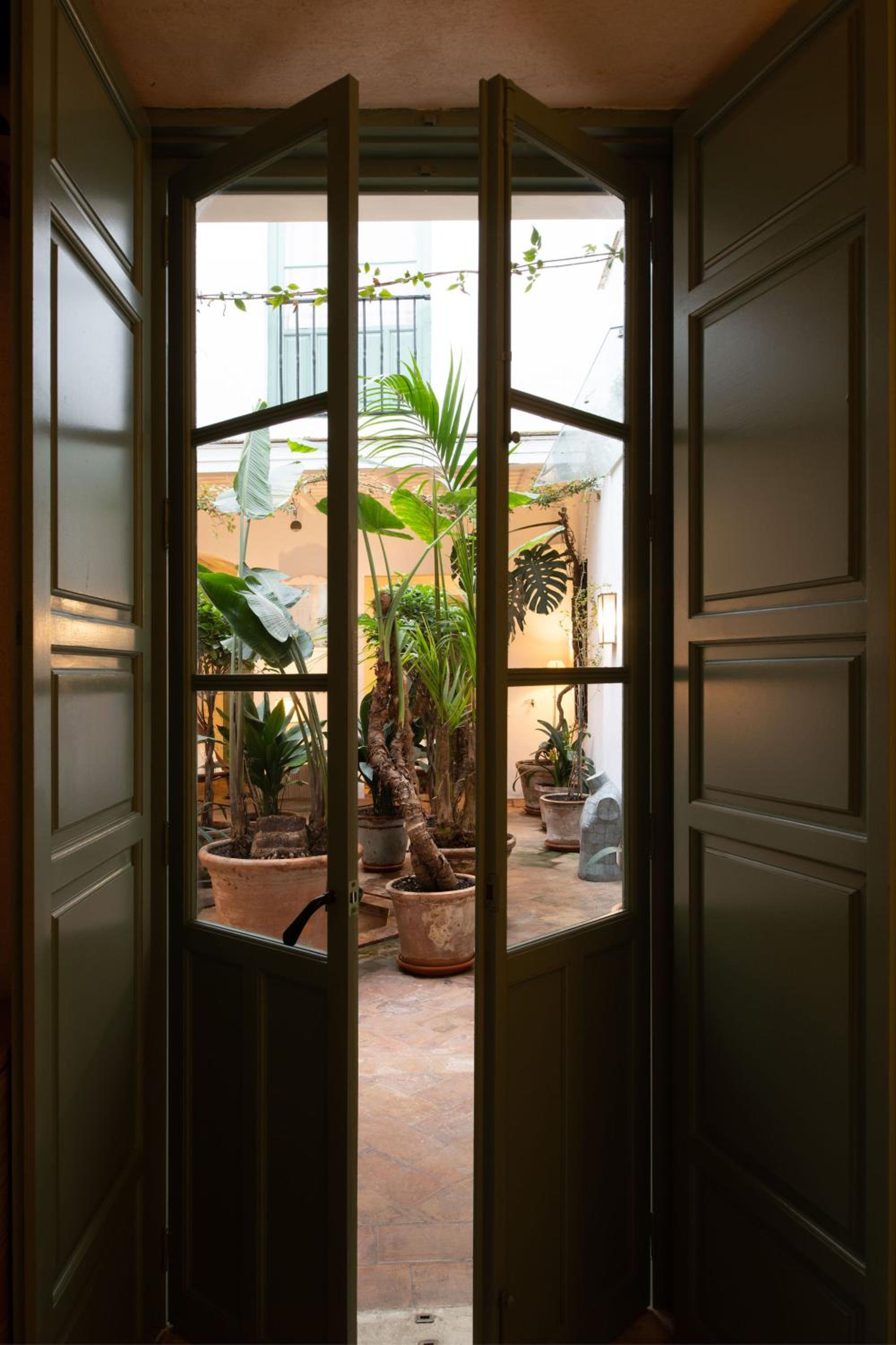 Hommyhome Castellar Luxury