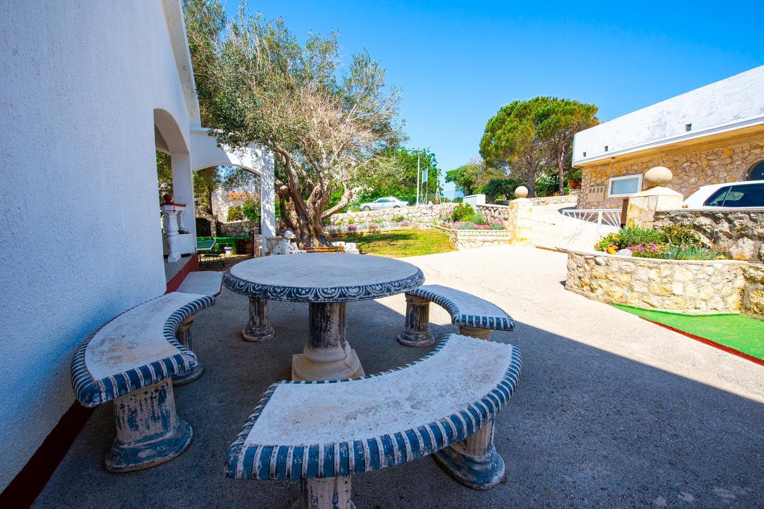 Garden Resort - Apartments Ruzmarin view 5