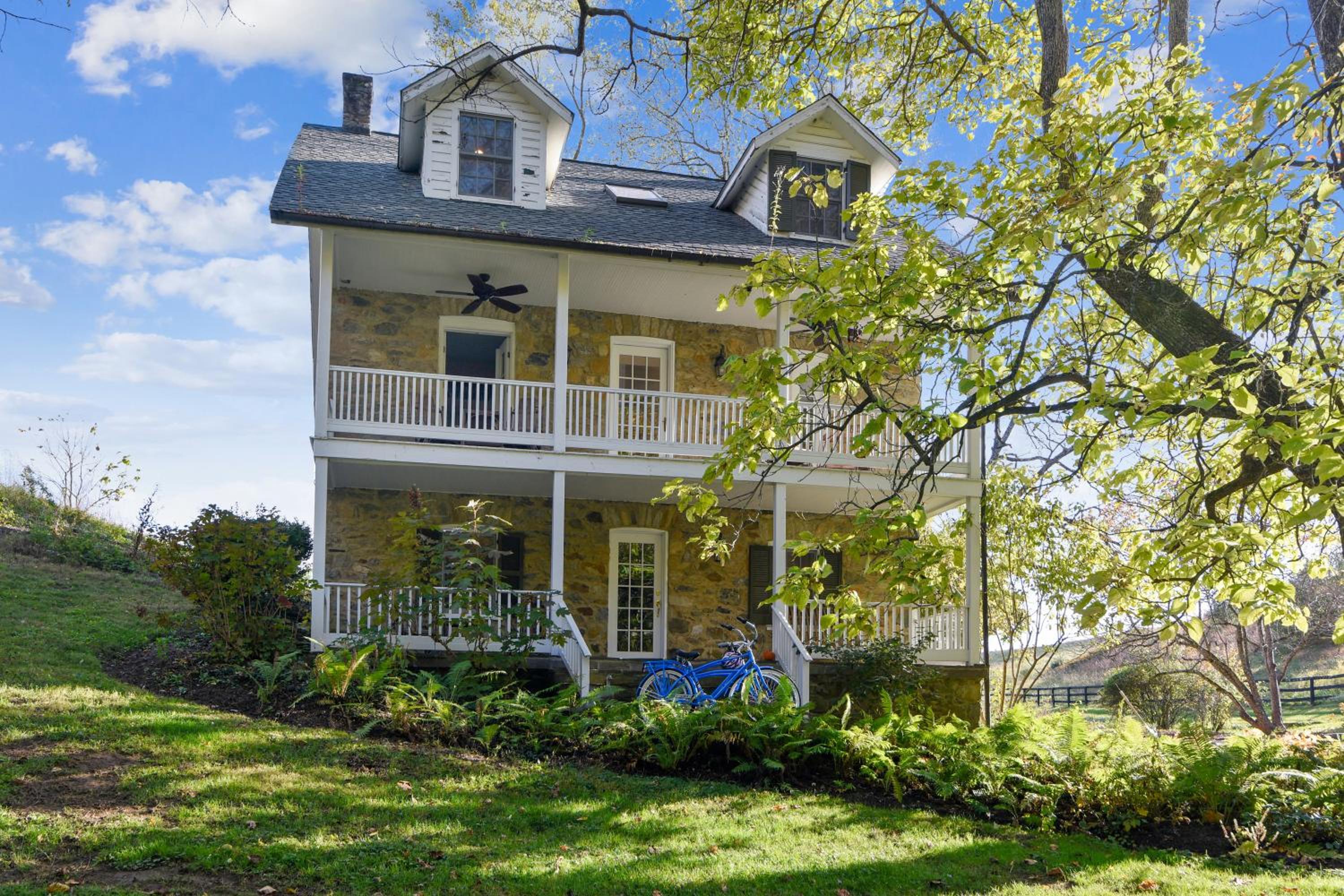Goodstone Inn & Restaurant