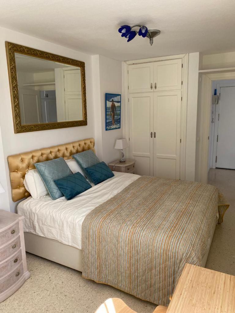 Belissimo Apartment 2 Bedrooms with patio BY NAMASTE ELITE photo 3