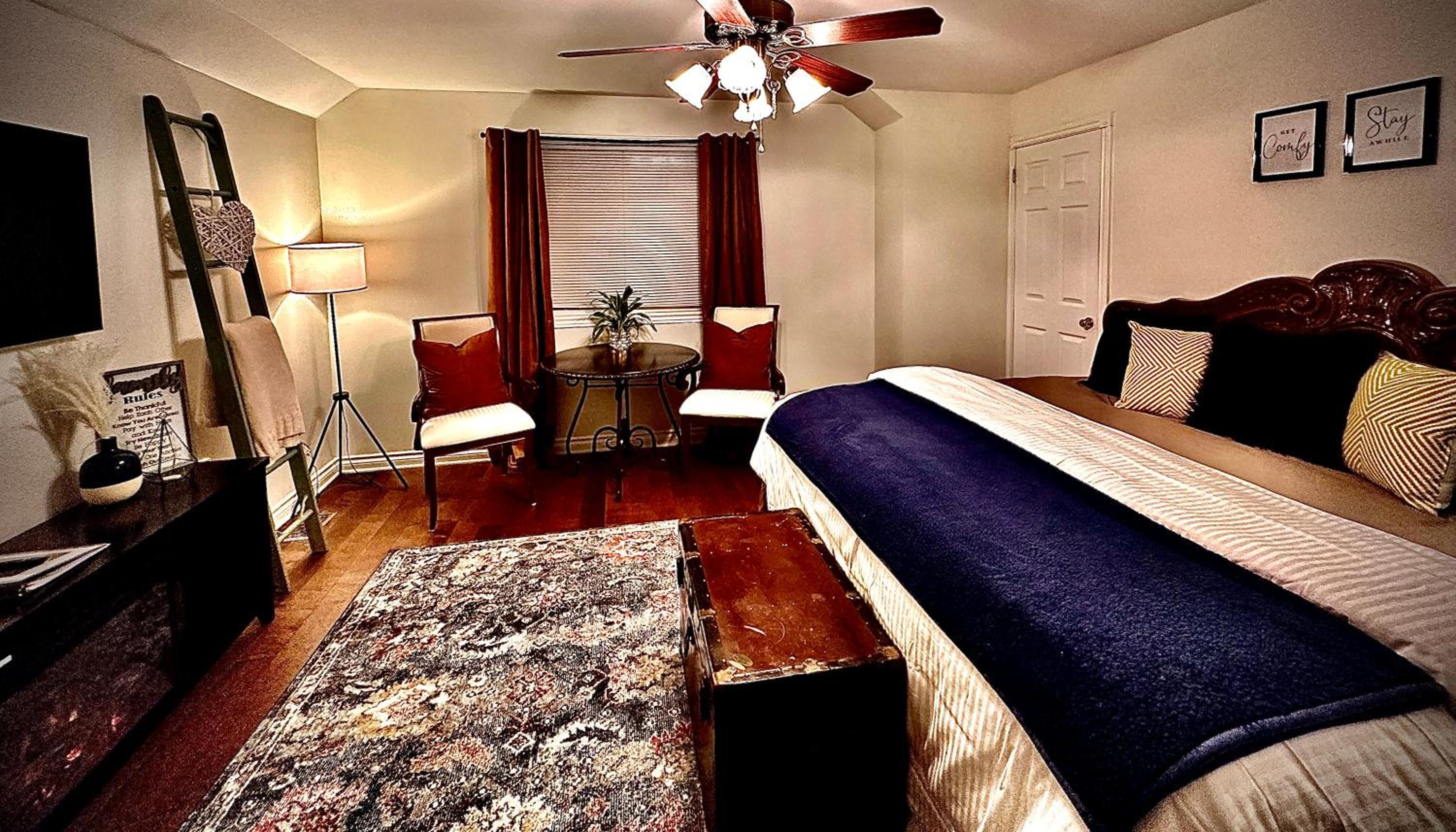 Settlers Suites - Image 4