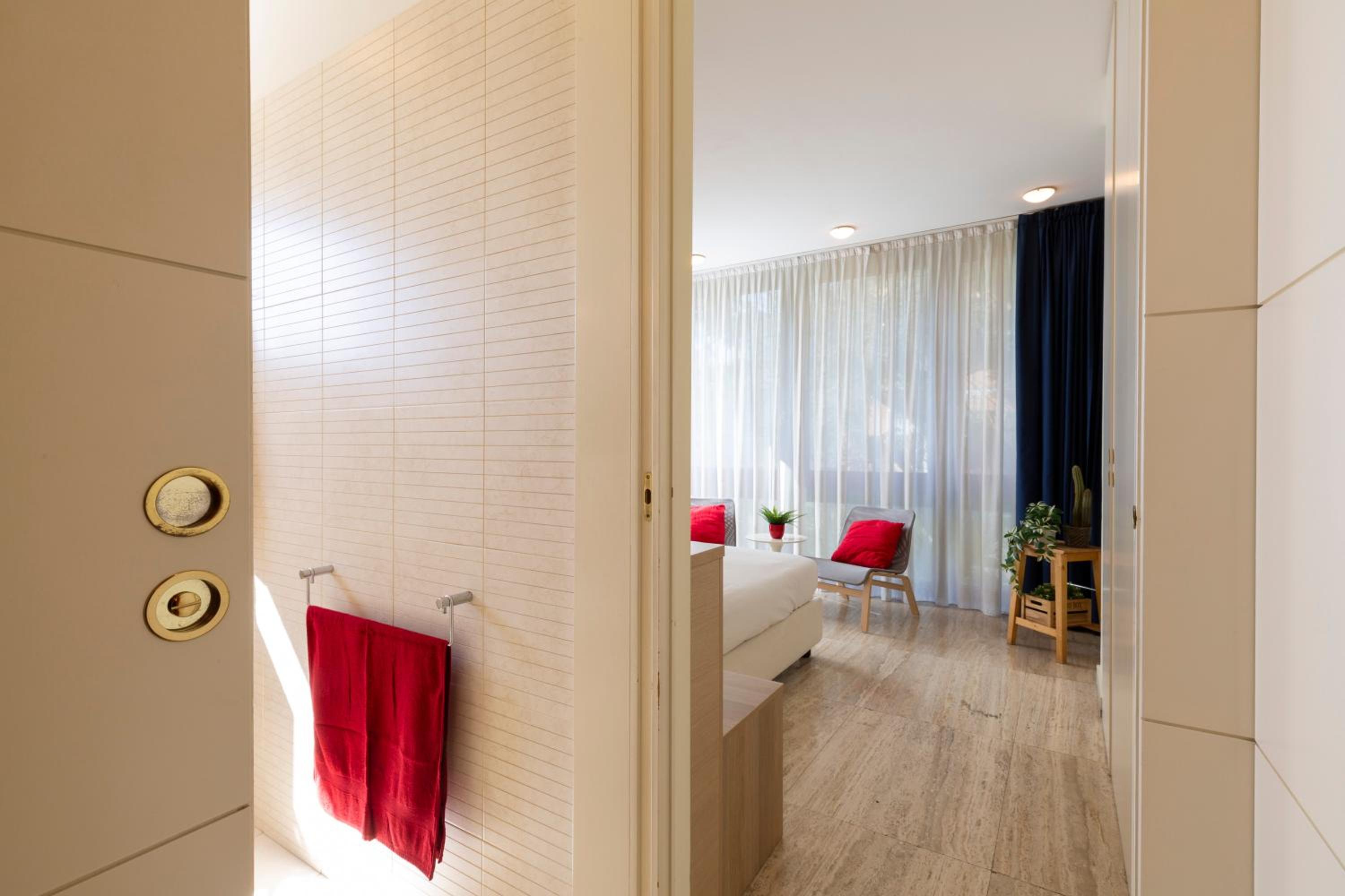 Twins Apartment - Tolstoj District