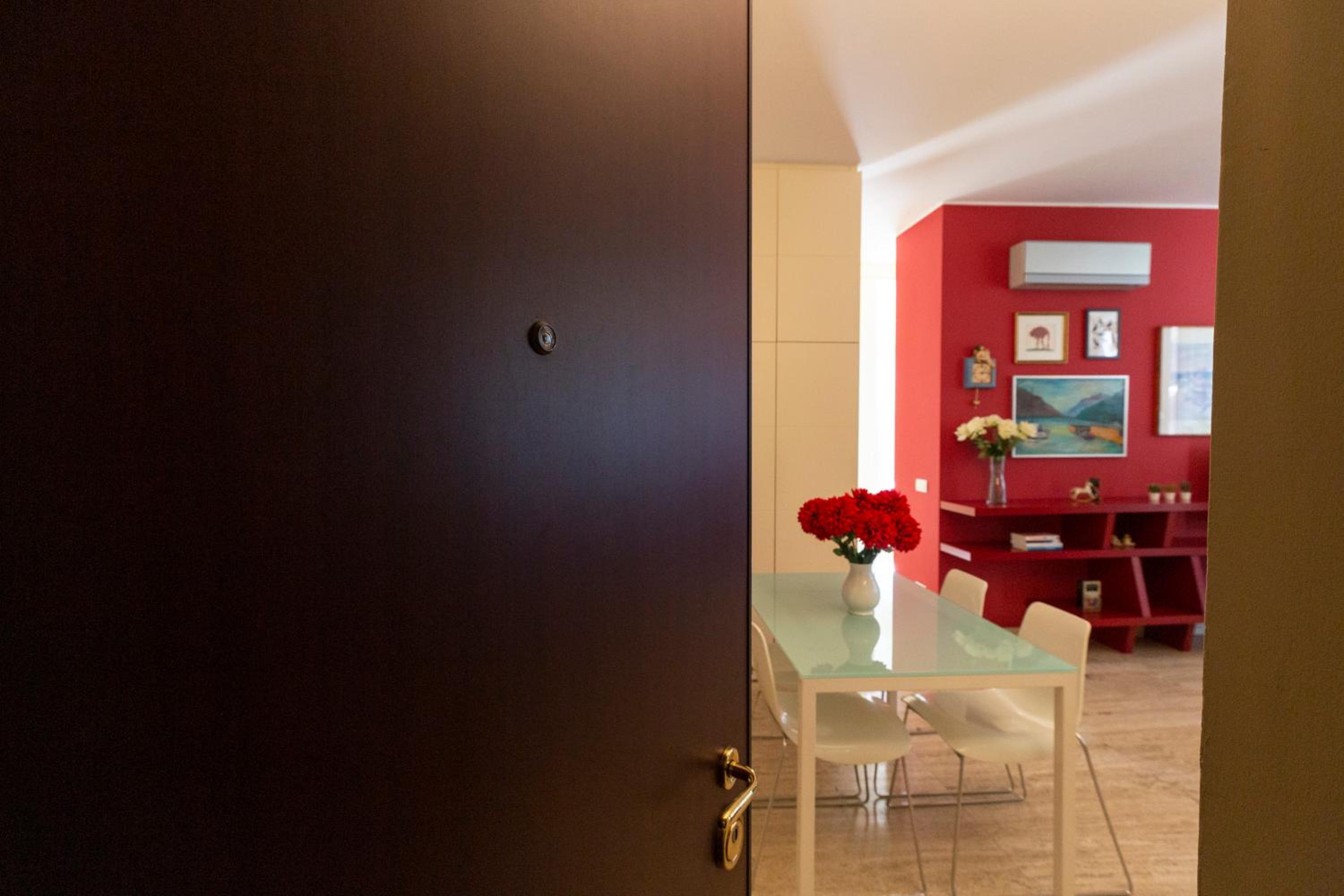 Twins Apartment - Tolstoj District