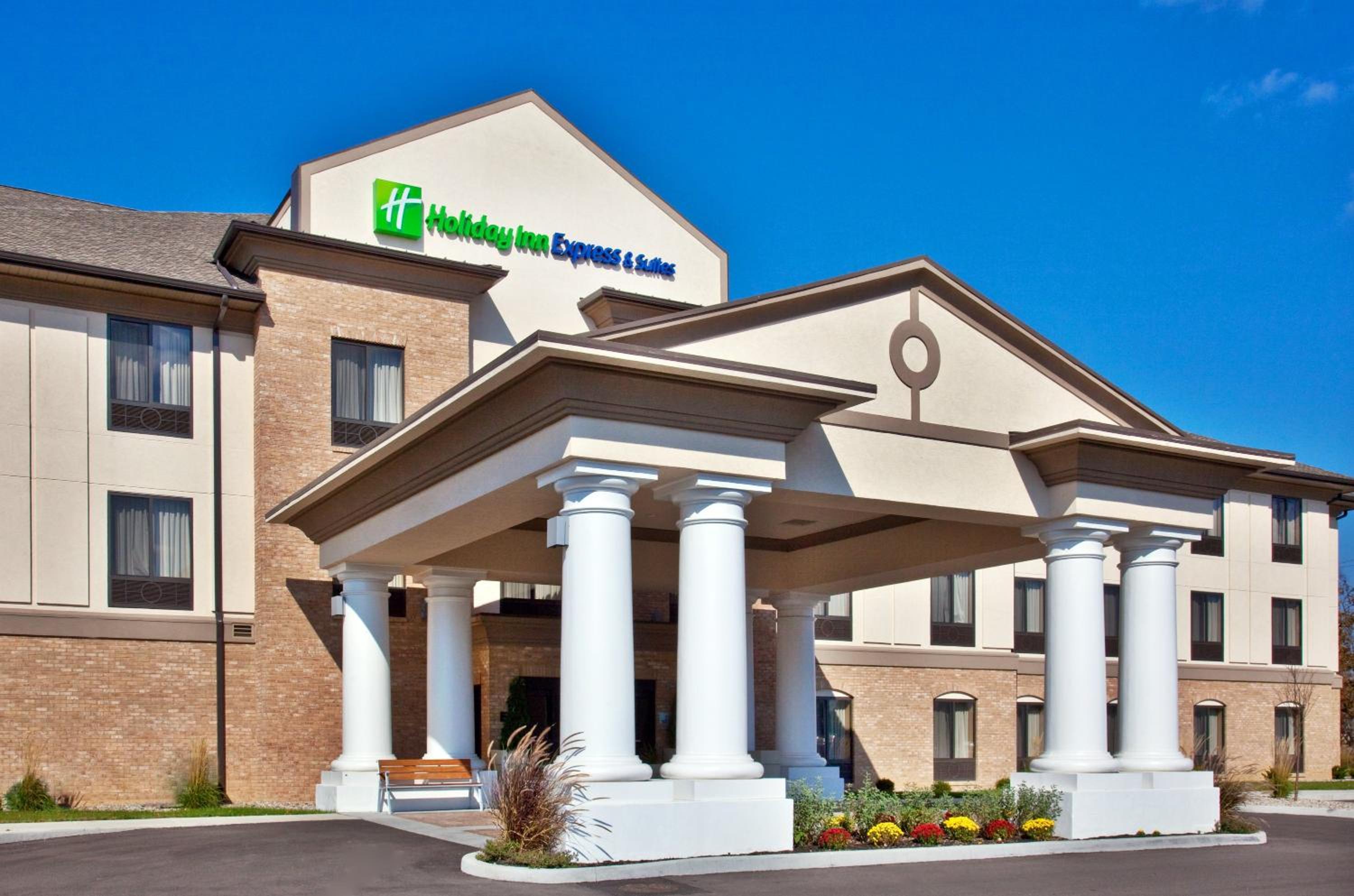 Crawfordsville Vacations - Holiday Inn Express Hotel  Suites Crawfordsville, an IHG Hotel - Property Image 15