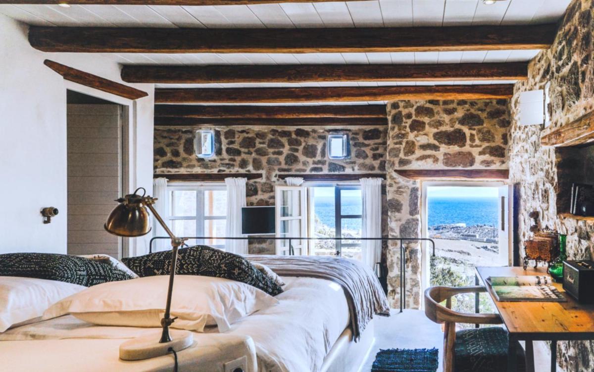 VILLA NAUTILIA - Luxury Villa with staff