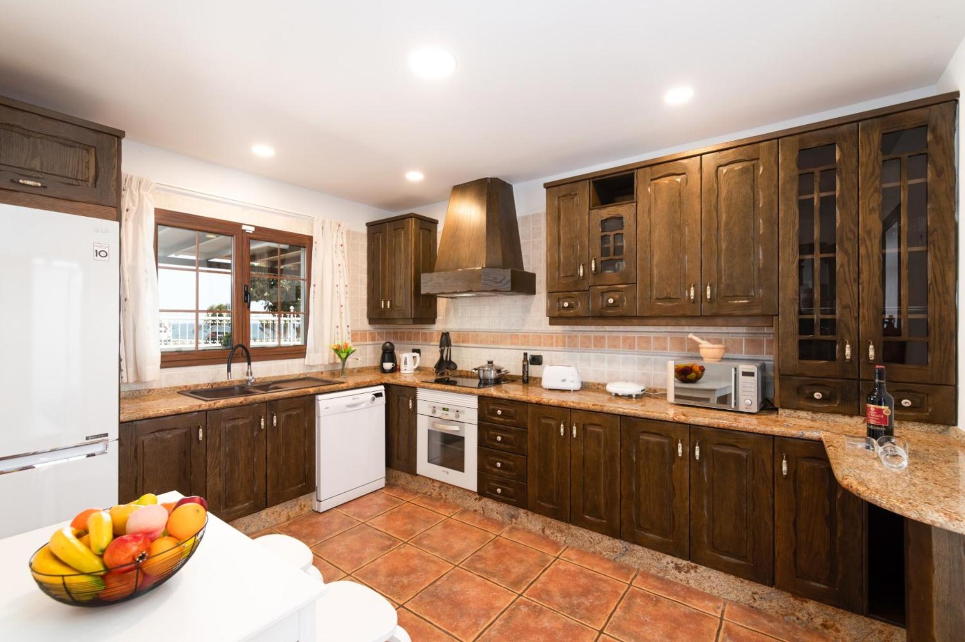 Villa Breezes by Villa Plus