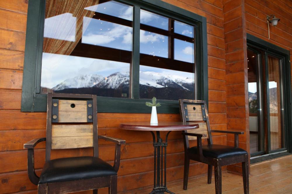 Pasithea Mountain Chalet