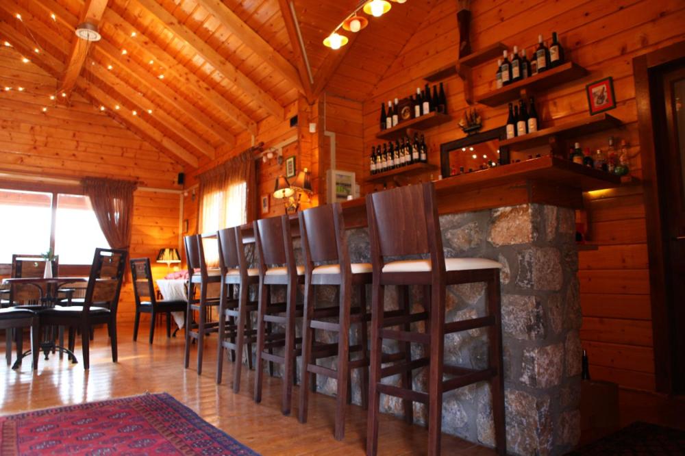 Pasithea Mountain Chalet