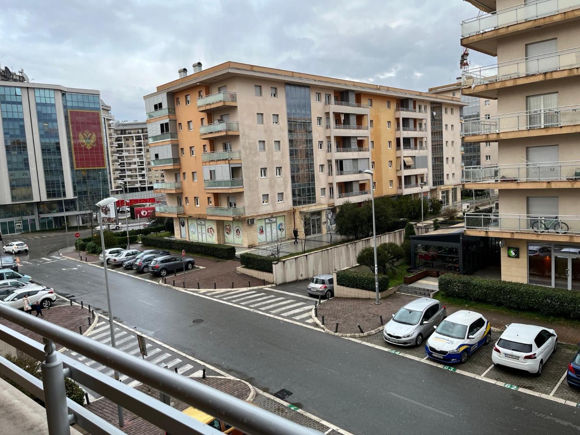 Lovely apartment with the parking place view 4
