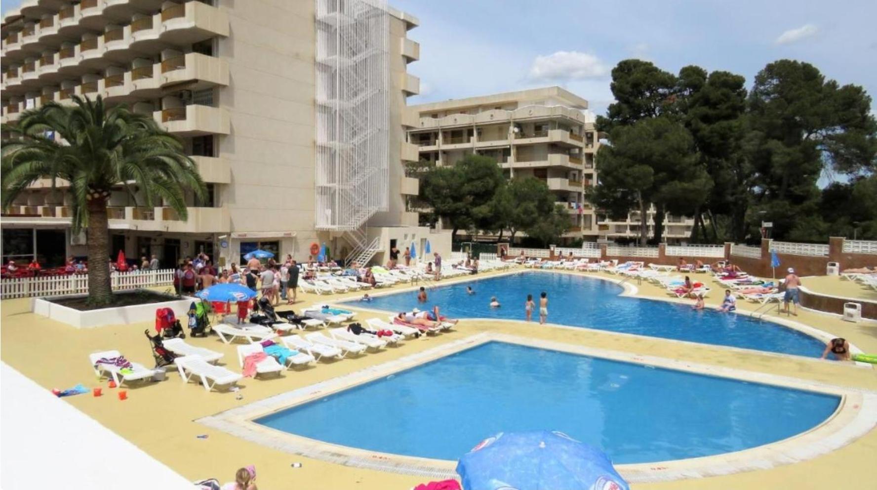 Apartamento con piscina Inter 2
