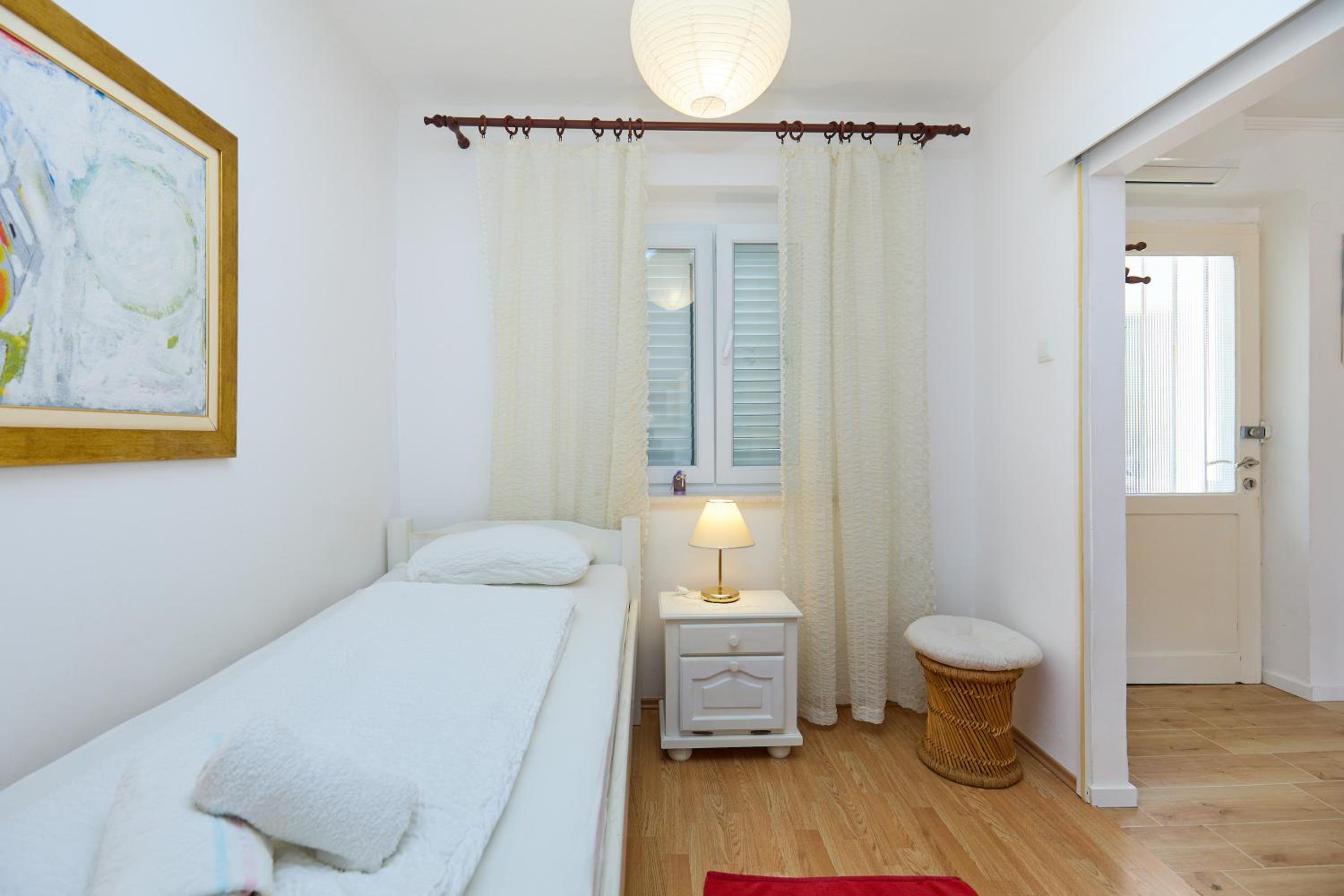 KABLAR'S SUNNY SUITES