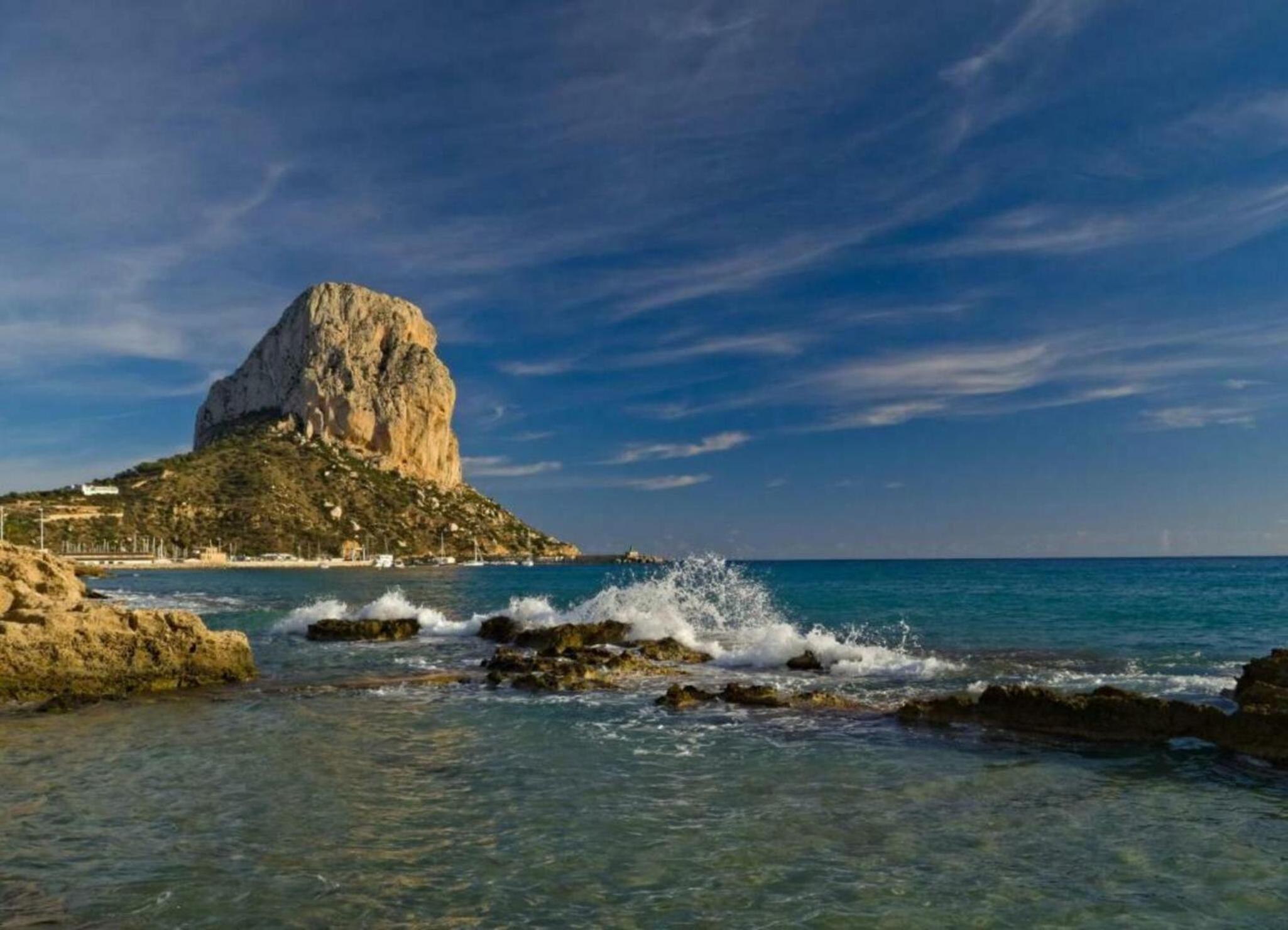 Moderno Apartamento con Vistas al Mar Calpe