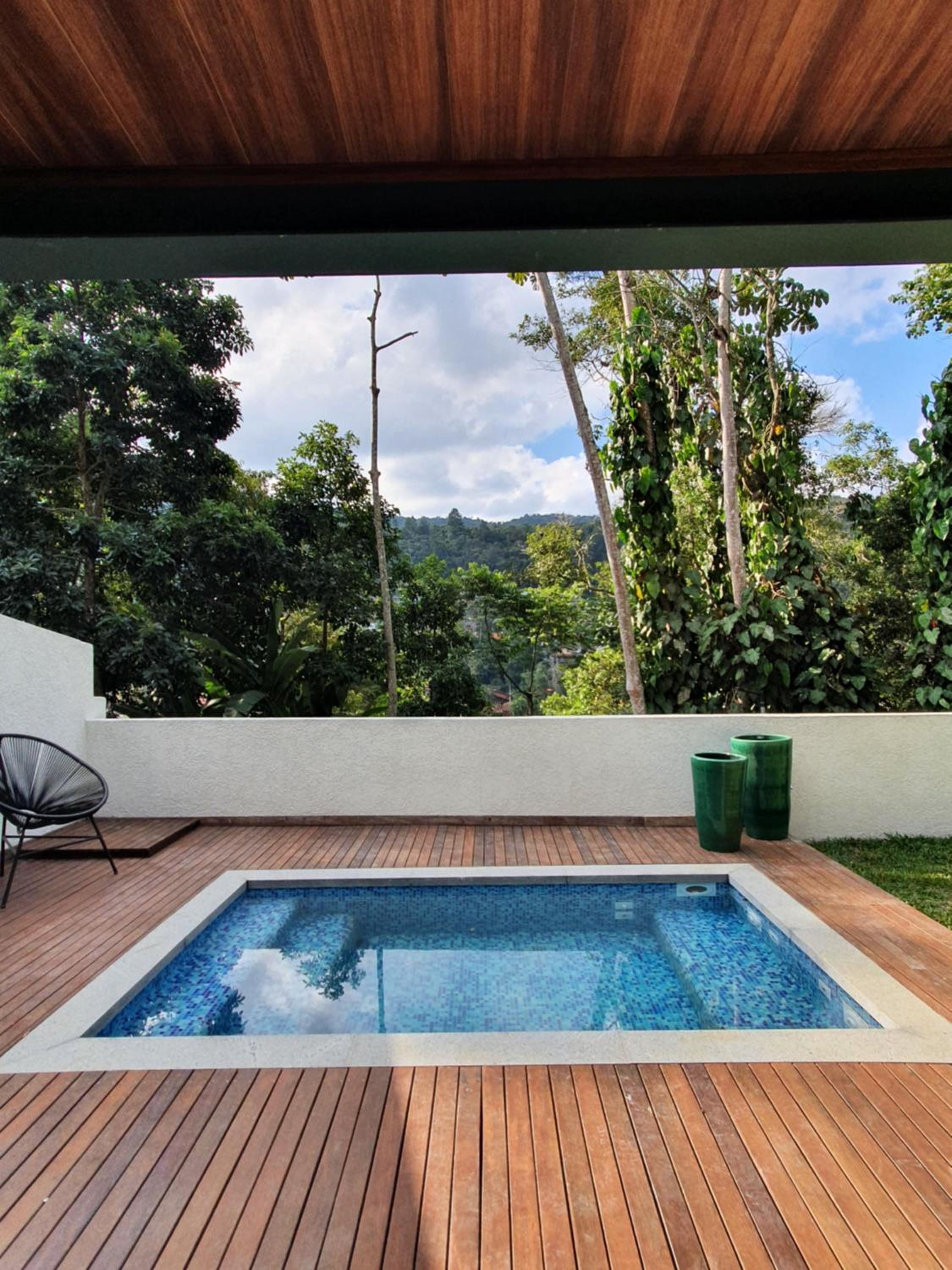 Casa 08 Floresta Boa Vista - Piscina Privativa e Lounge com Deck em Meio à Natureza