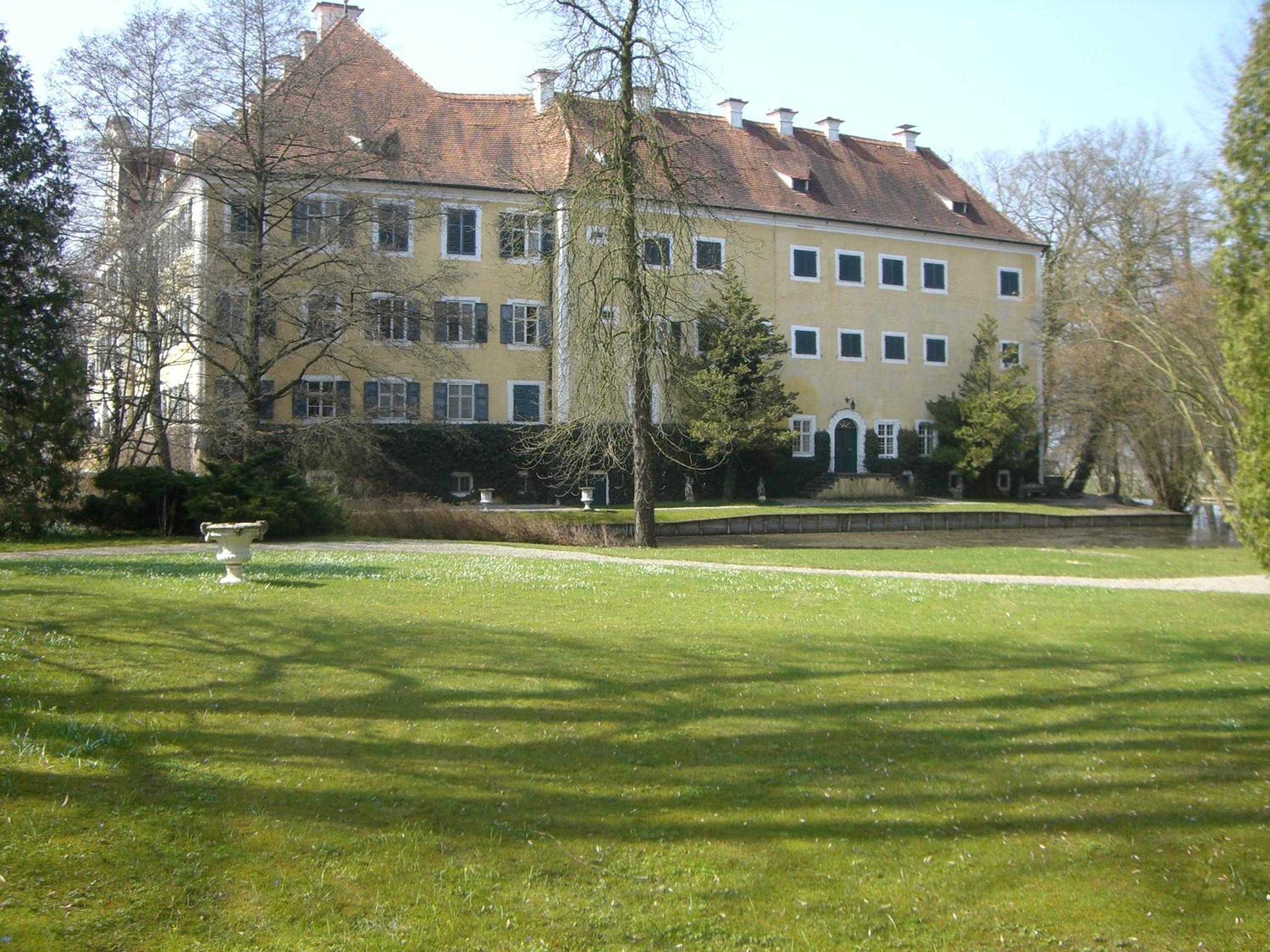 Wohnen am Wasserschloss Sandizell