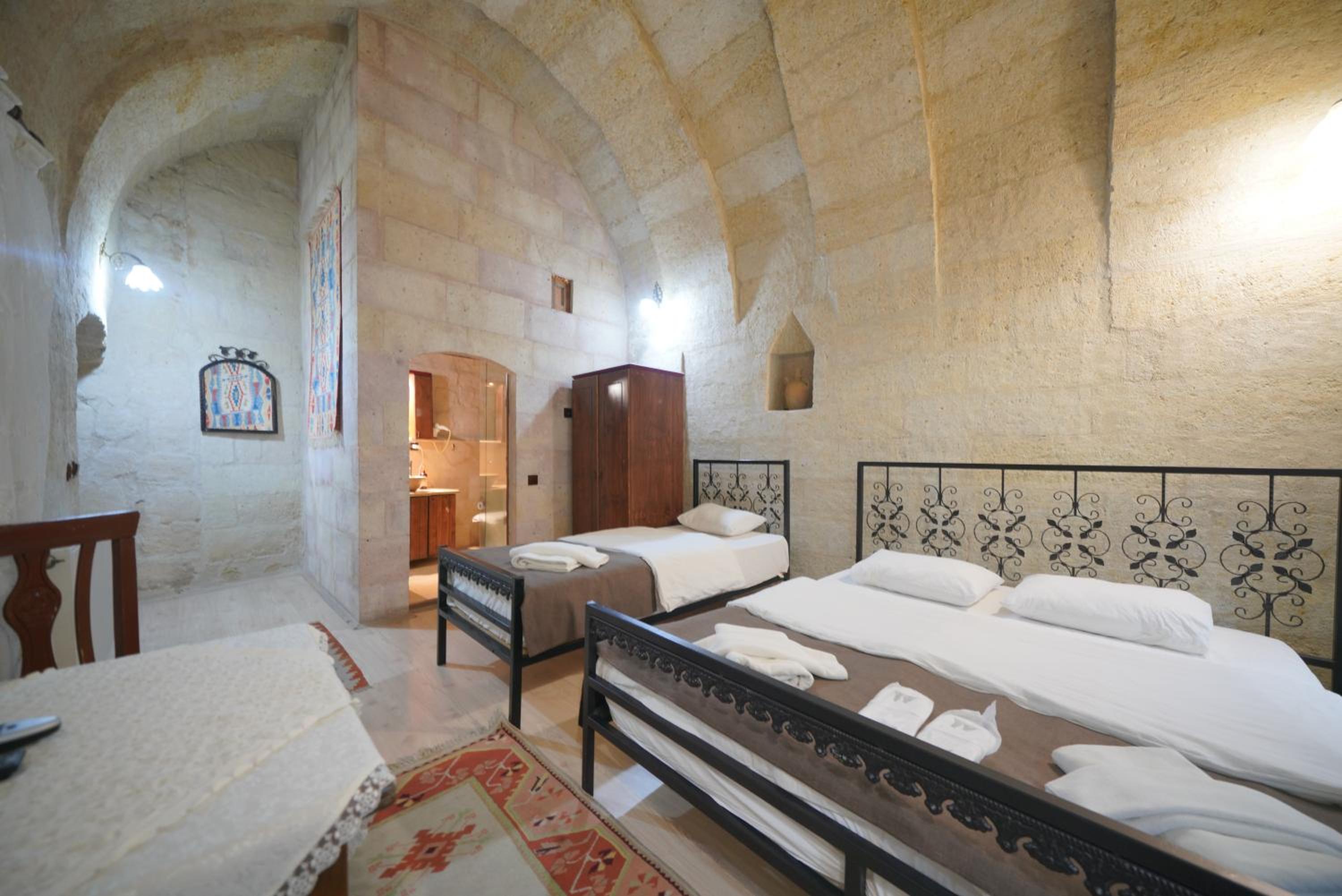 View Cave Hotel - Image 29