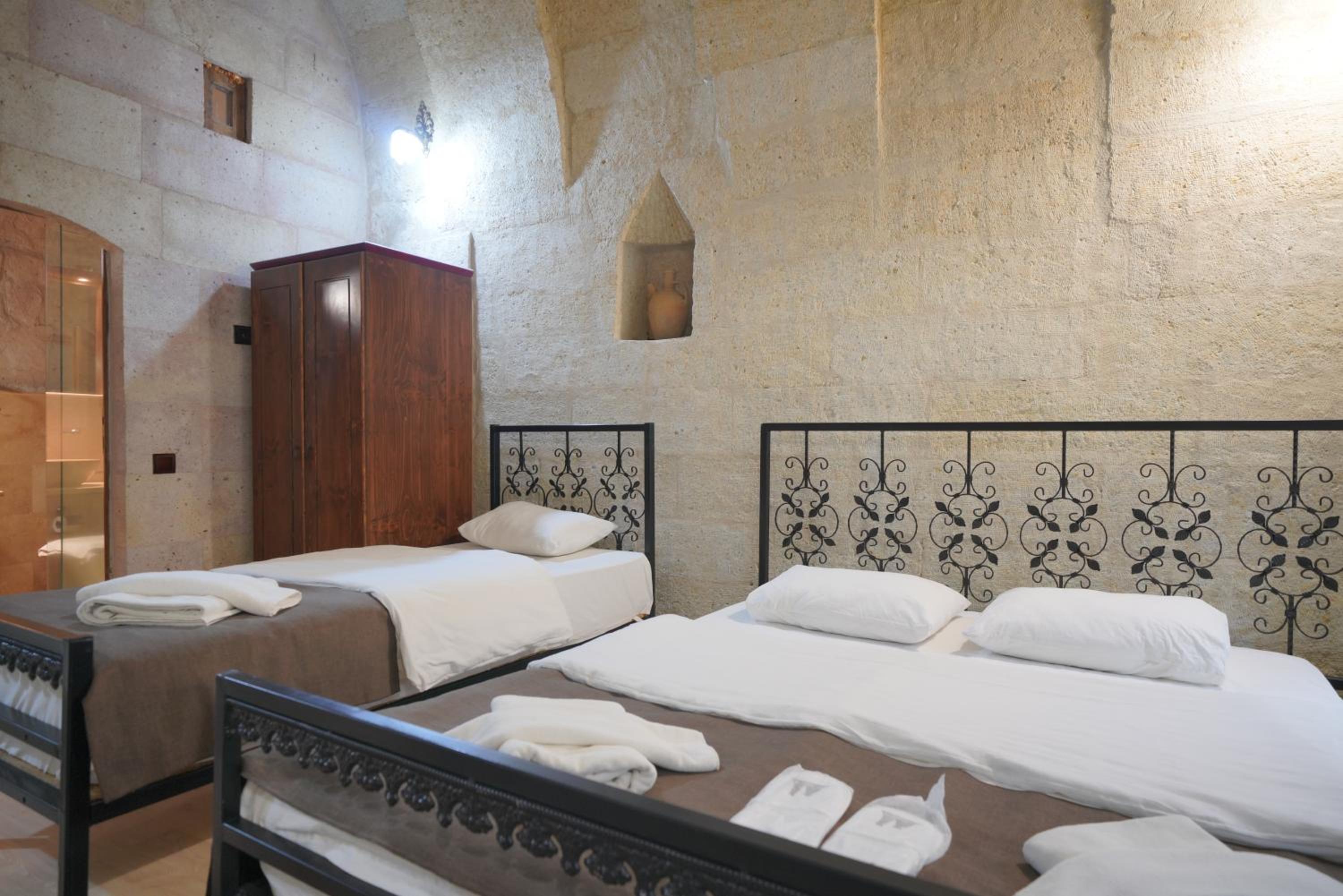 View Cave Hotel - Image 71