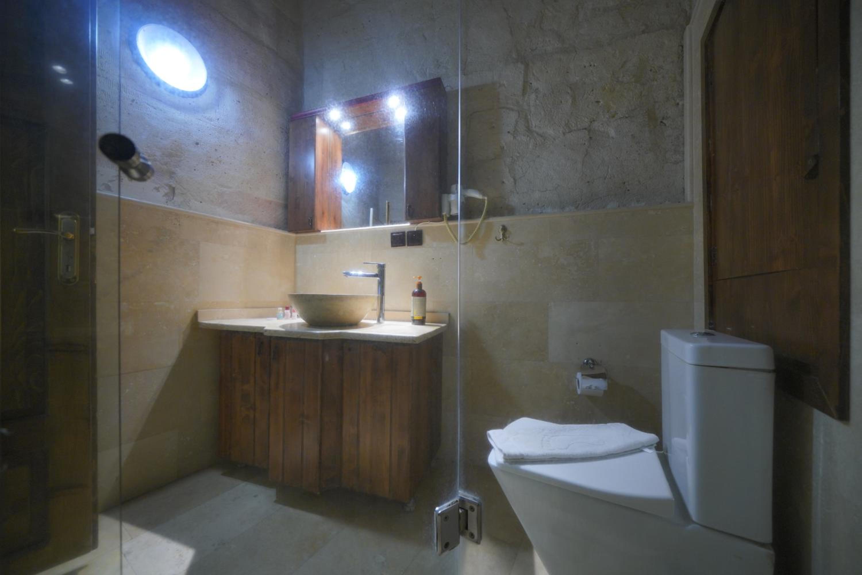 View Cave Hotel - Image 256