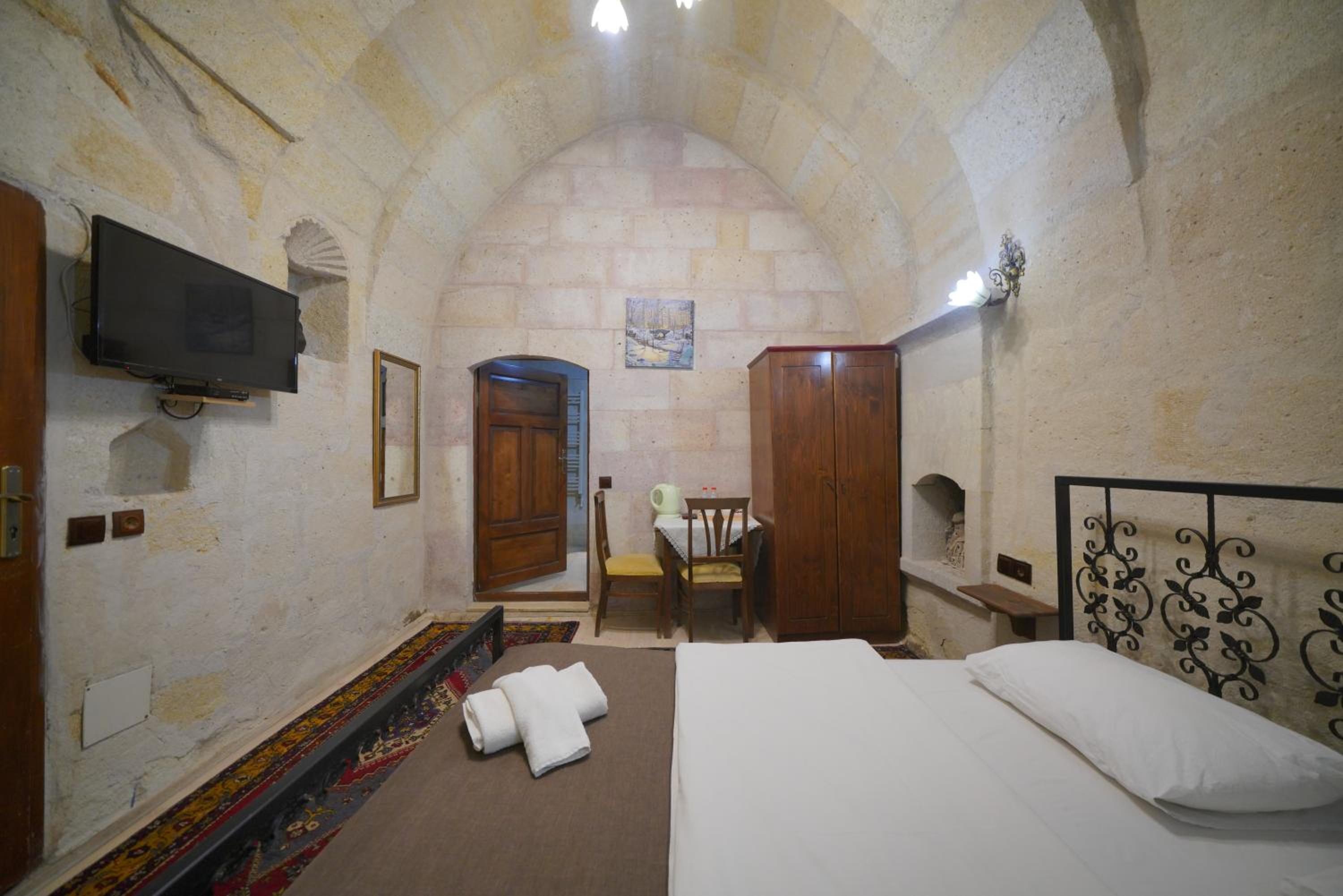 View Cave Hotel - Image 111