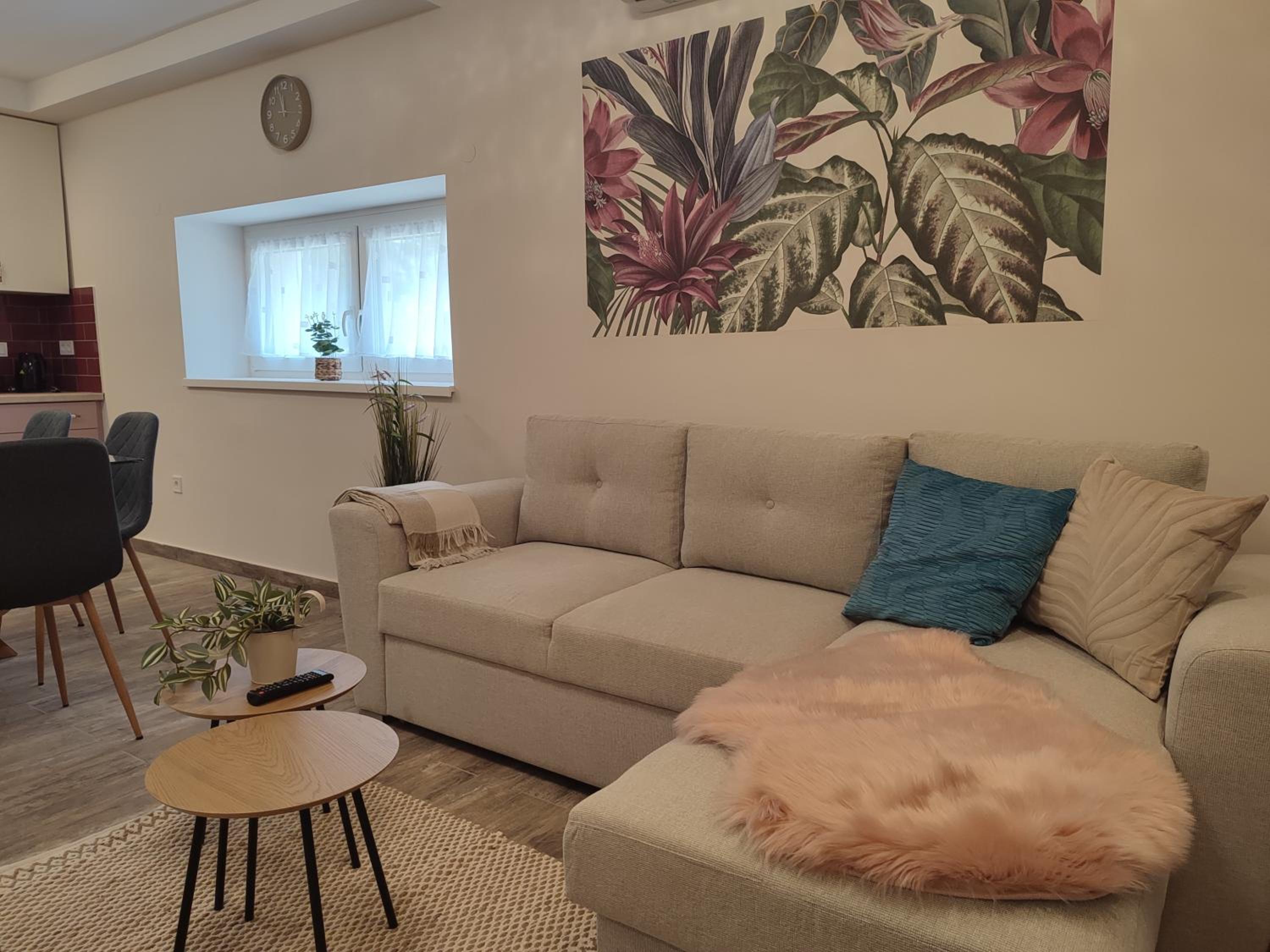 Vöröskő Apartmanház