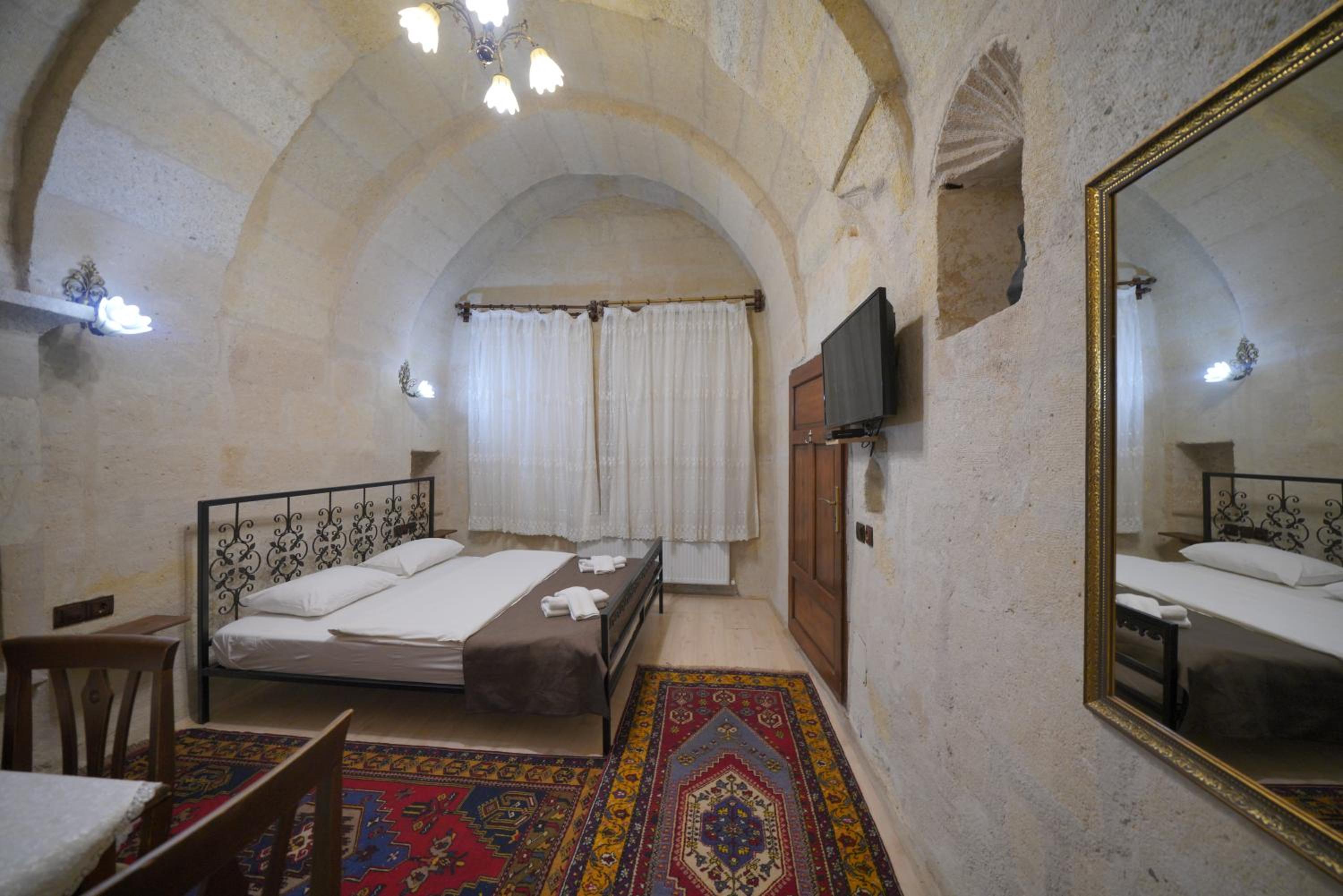 View Cave Hotel - Image 128