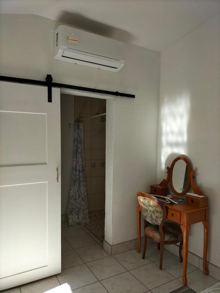 Photo 32